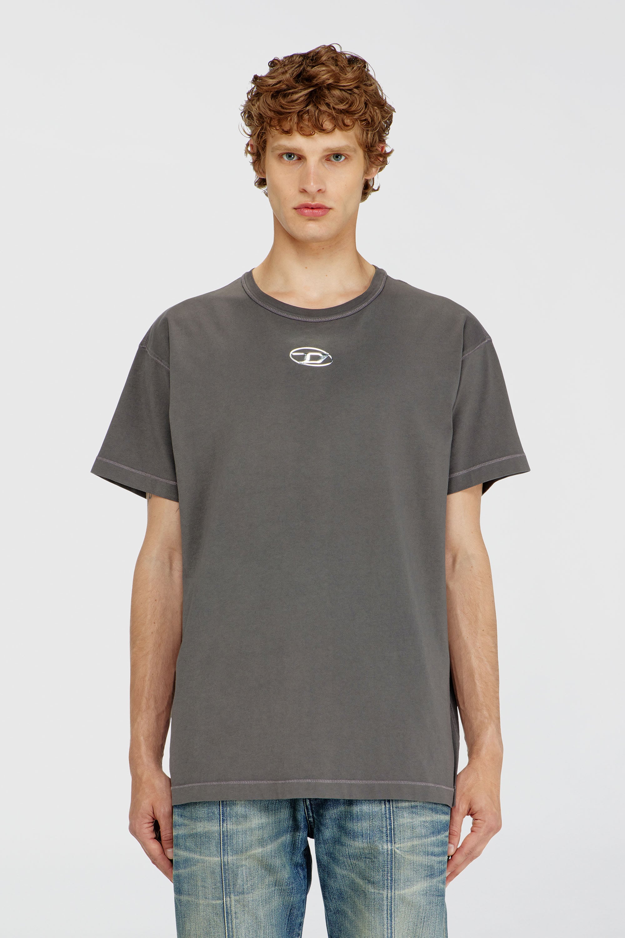 Diesel - T-NORM-IOD, T-shirt en coton l&eacute;ger avec logo Ovale D m&eacute;tallis&eacute; Homme in Gris - 1