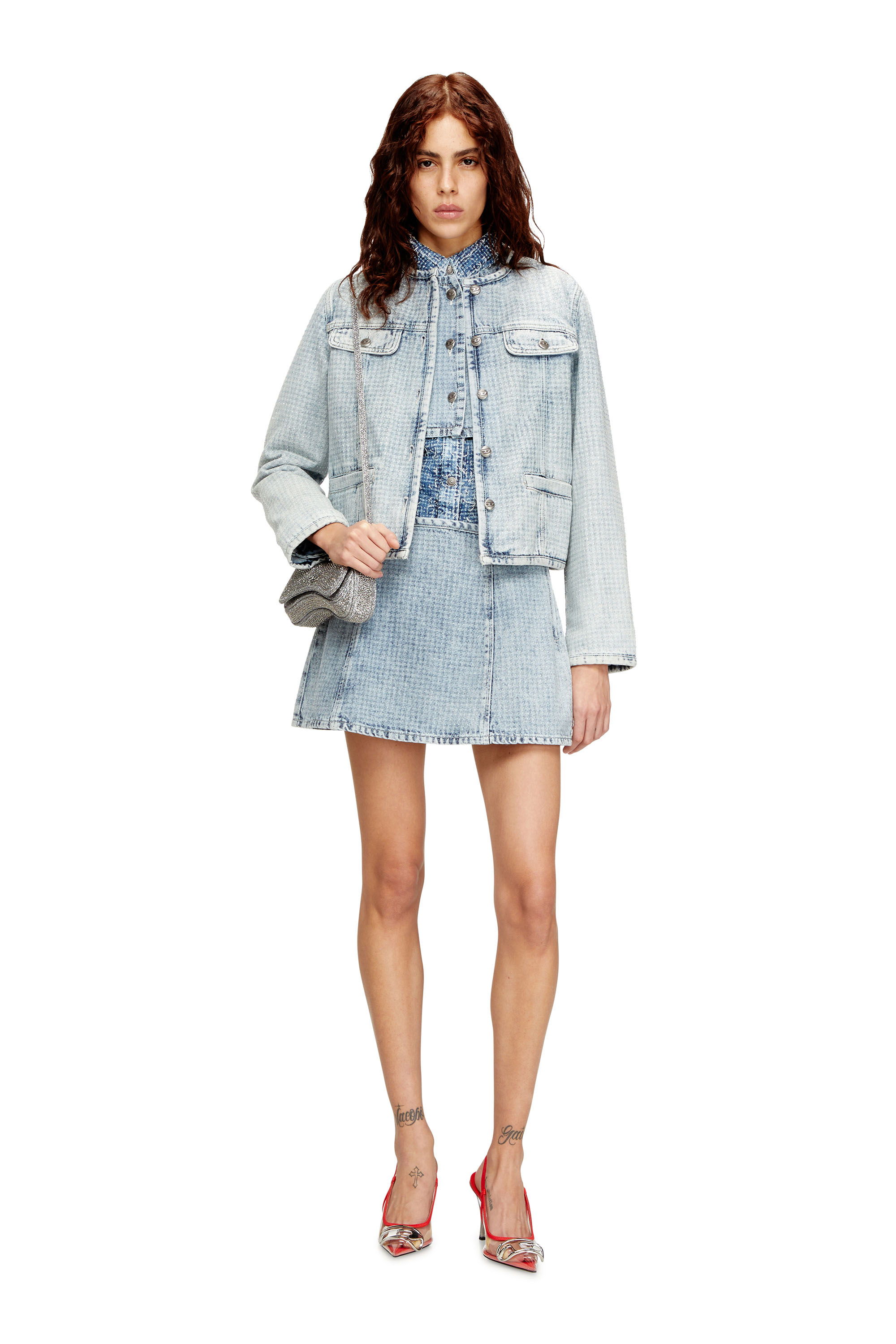 Diesel - DE-SWENY-S, Mini-jupe en denim graphique avec cristaux Femme in Bleu - 2