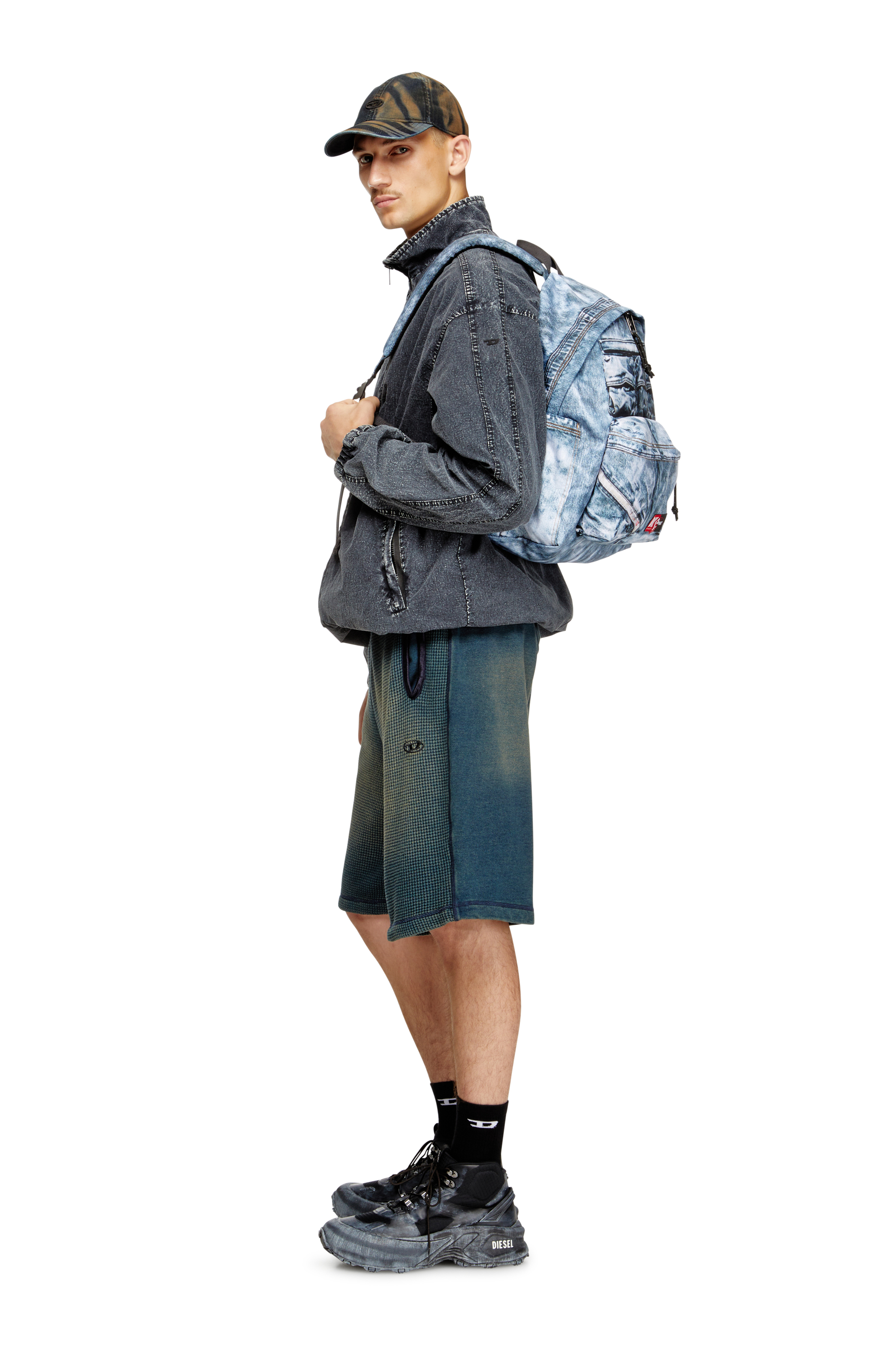 Diesel - DIESEL DAY PAK'R, Sac à dos en denim trompe-l'œil Mixte in Bleu - 2