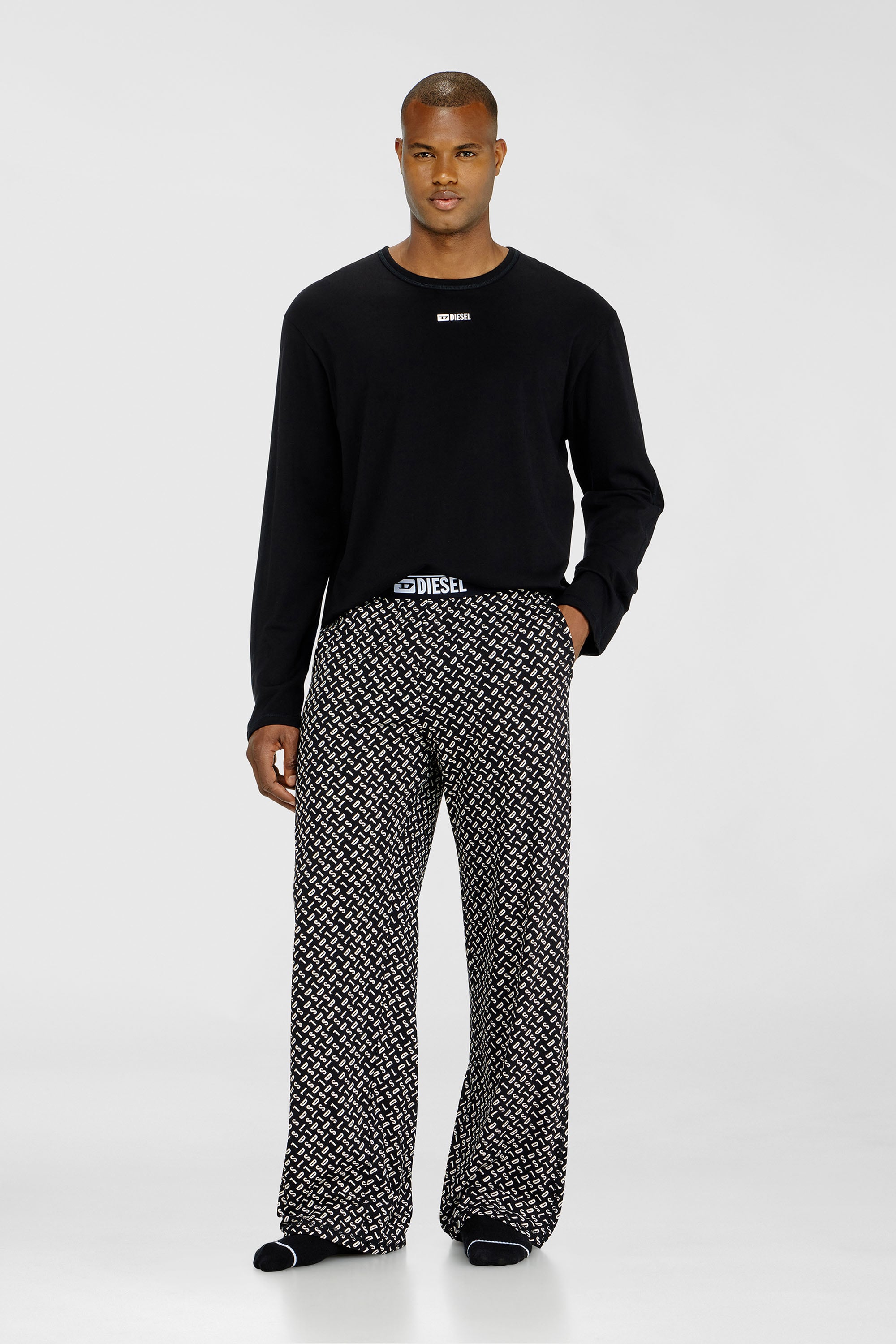 Diesel - SET-NOLAN-D-BOX, Pyjama en coton avec bas imprim&eacute; Homme in Noir - 1