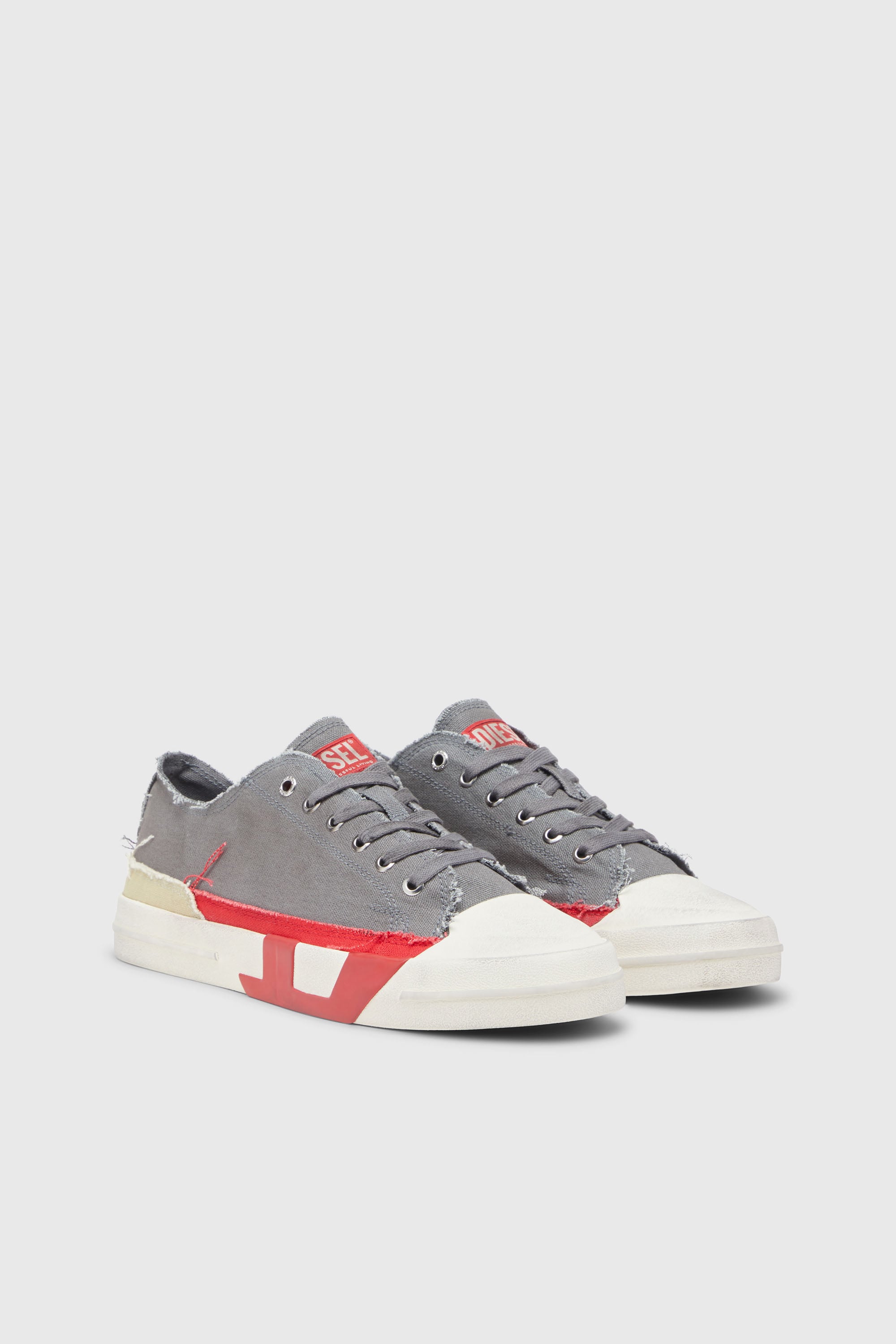 Diesel - S-D-VERSE LOW, S-D-Verse-Baskets en toile &agrave; effet sali Homme in Gris - 2