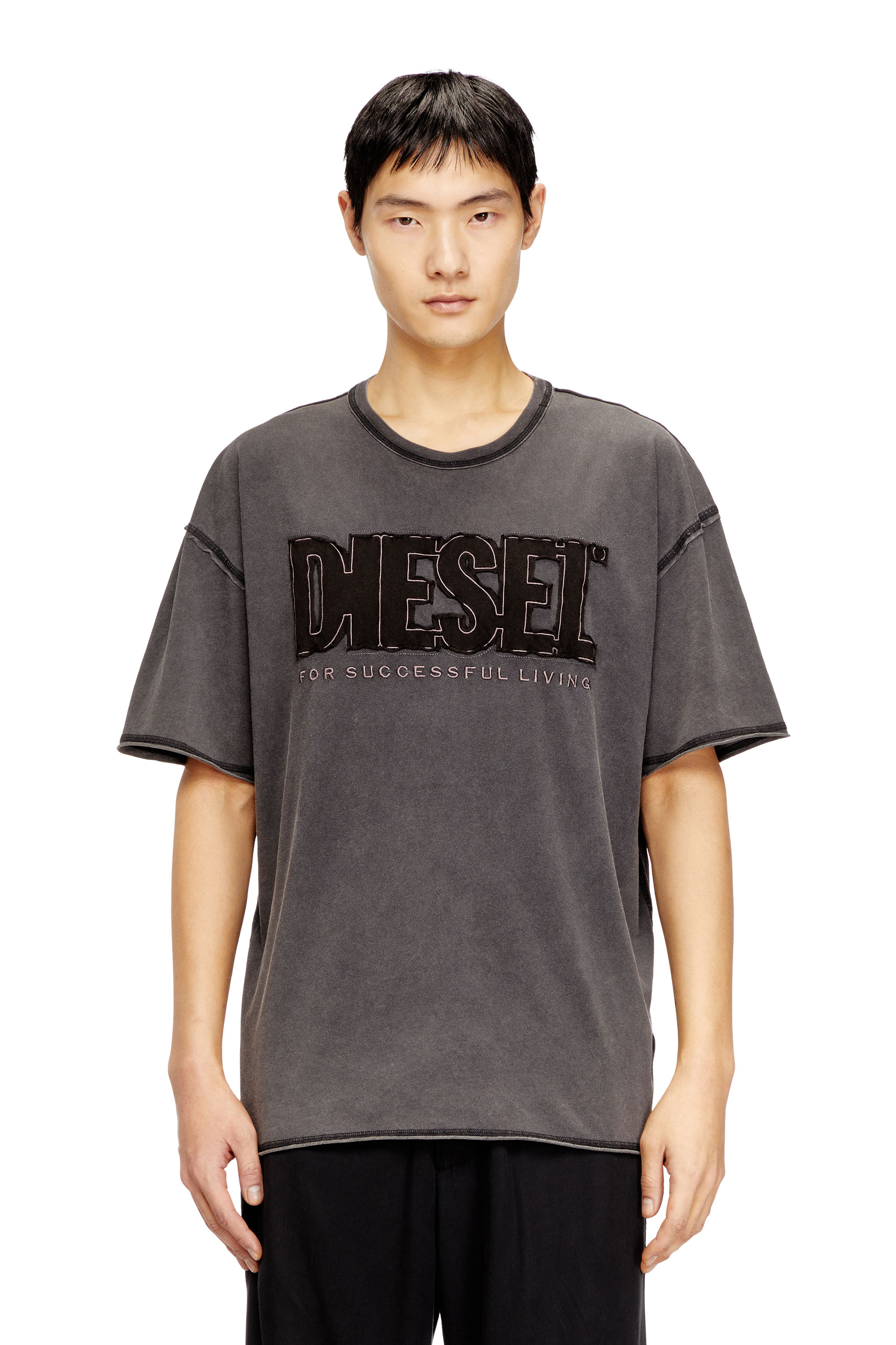 Diesel - T-RAWBOXT, T-shirt avec logo appliqué et bord brut Homme in ToBeDefined - 3