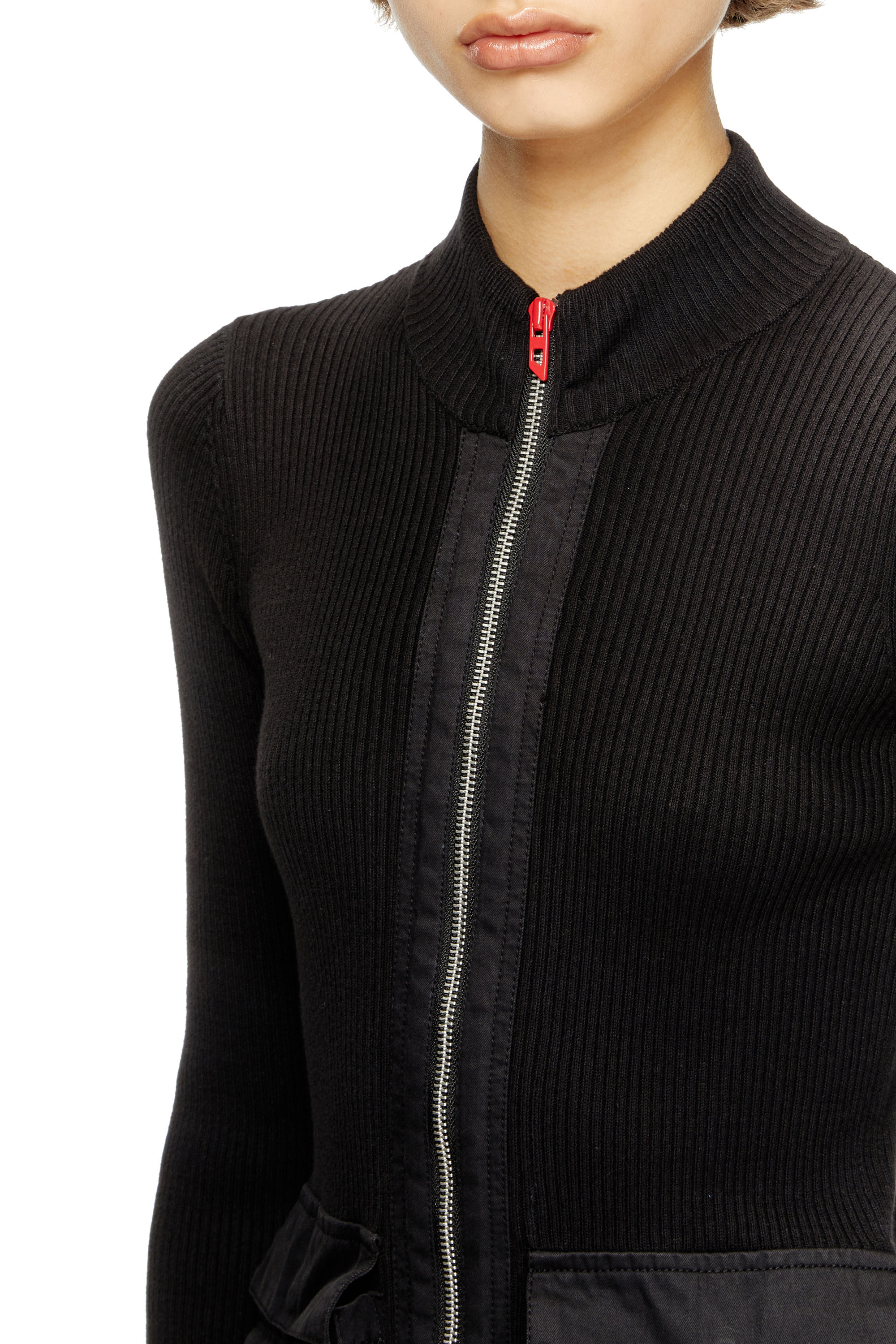 Diesel - M-MELISSA, Cardigan c&ocirc;tel&eacute;e avec poches cargo Femme in Noir - 4
