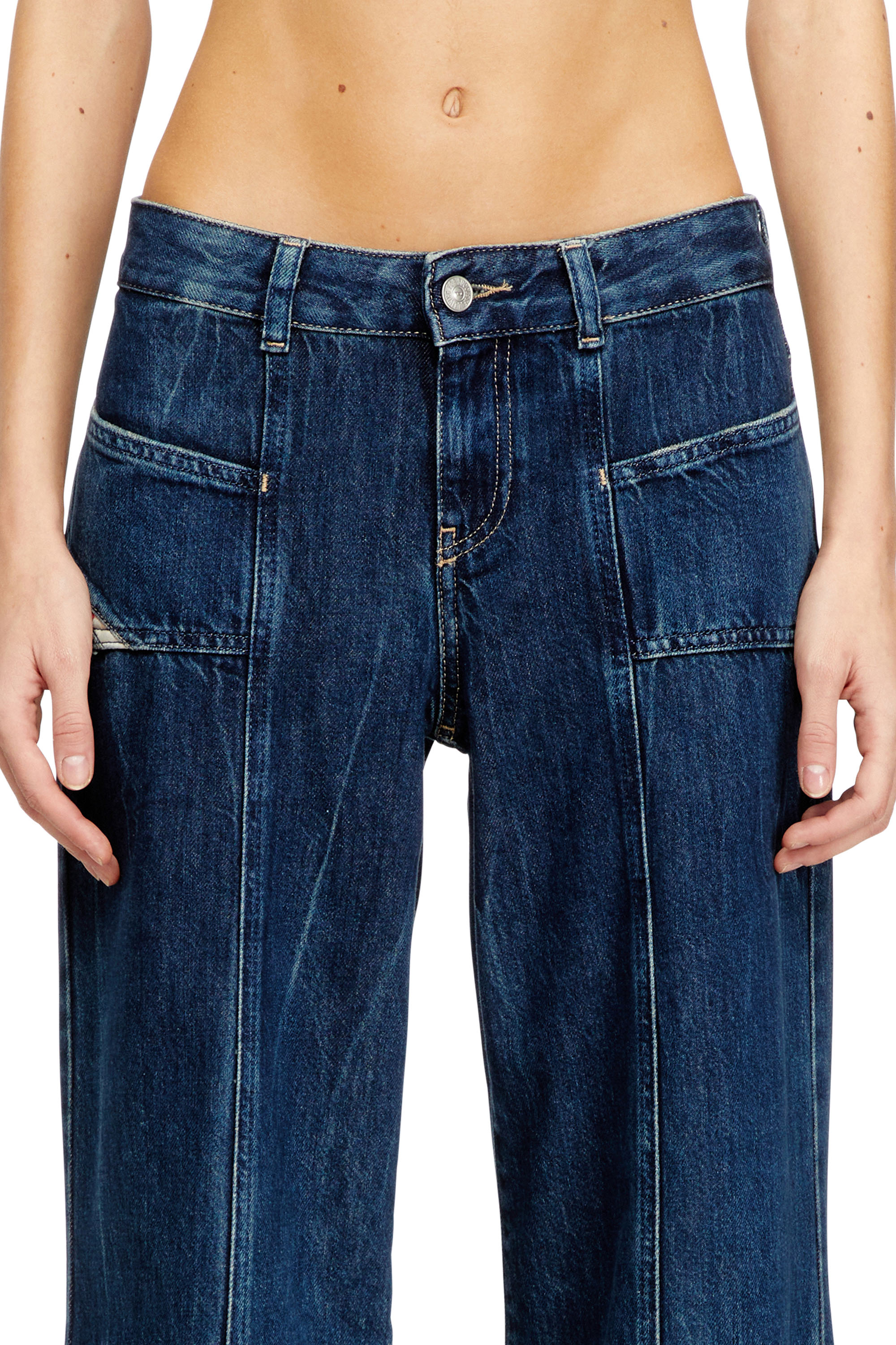 Diesel - Flare Jeans D-Akii 09N61 Femme, Bleu moyen - Image 4