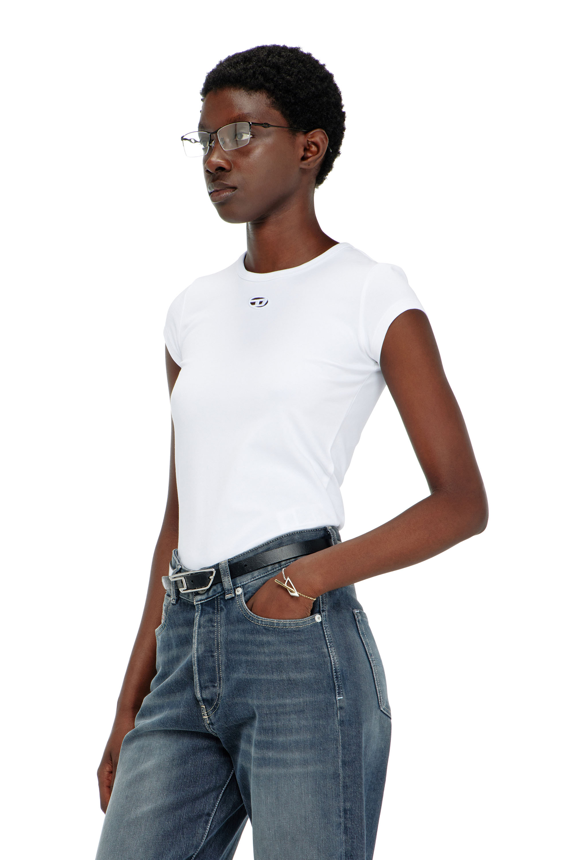 Diesel - T-ANGIE-OD, T-shirt avec logo d&eacute;coup&eacute; brod&eacute; Femme in Blanc - 3