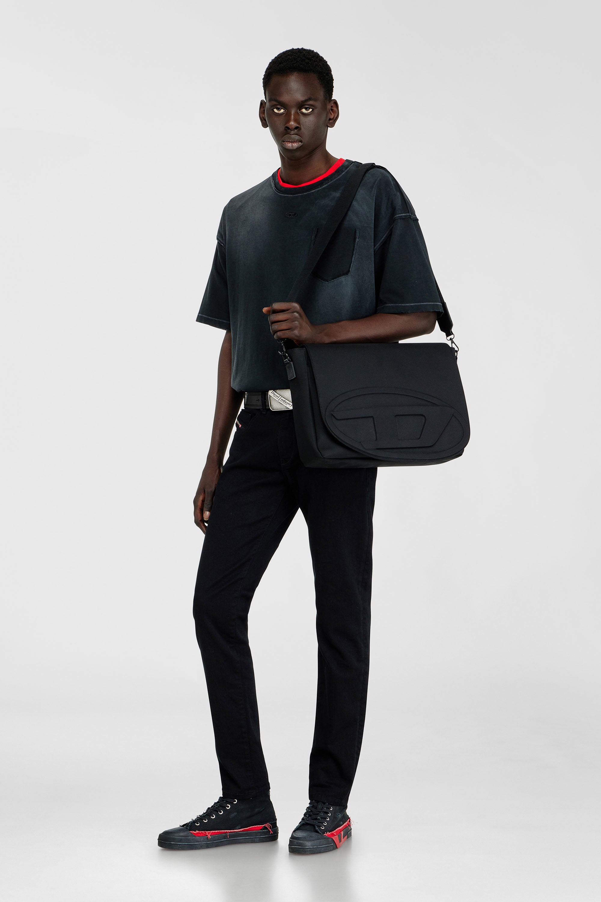 Diesel - 1DR MESSENGER, 1DR-Sac messager en nylon CORDURA&reg; Homme in Noir - 2