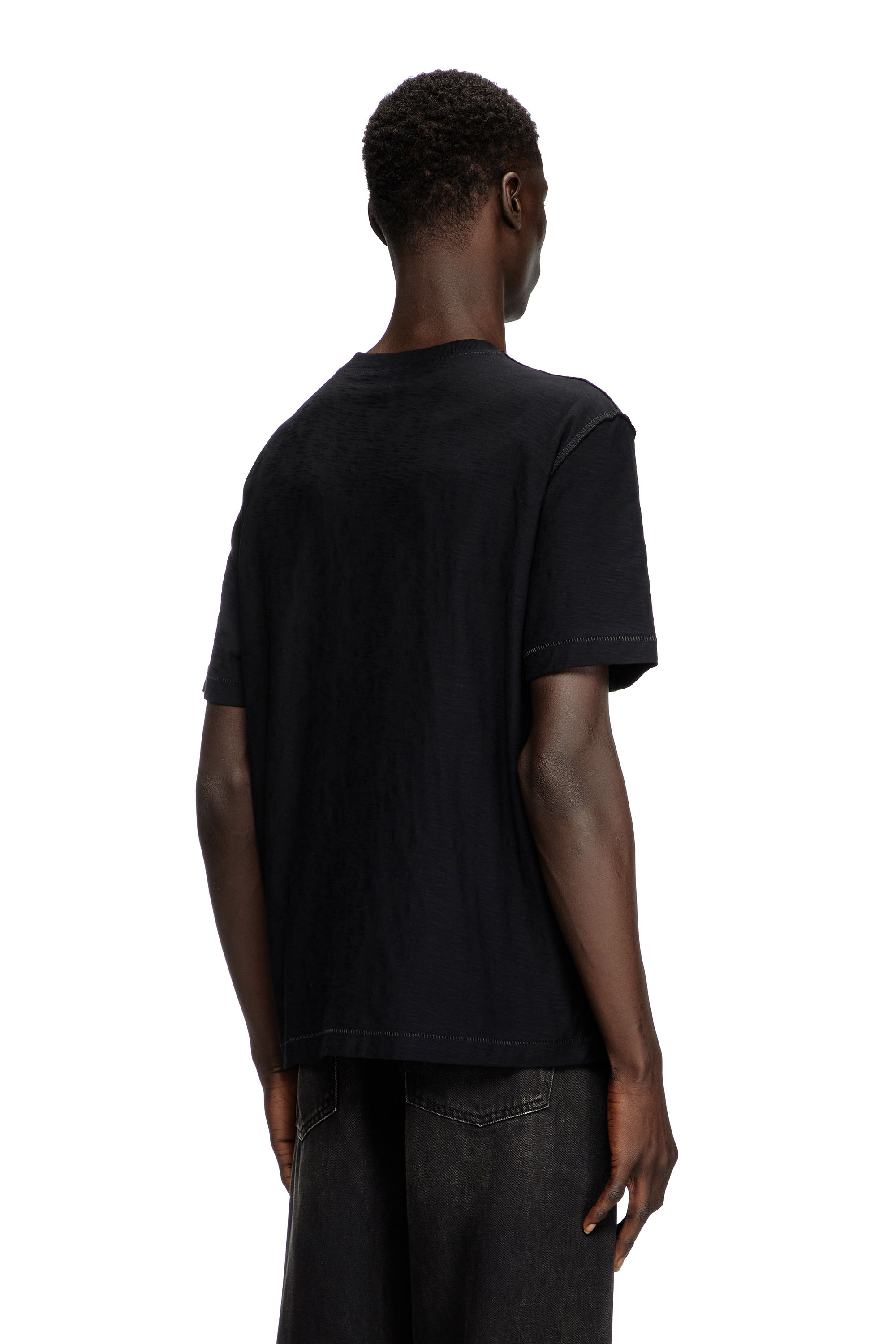 Diesel - T-ADJUST-R10, T-shirt flammé avec logo imprimé ton sur ton Homme in Noir - 4