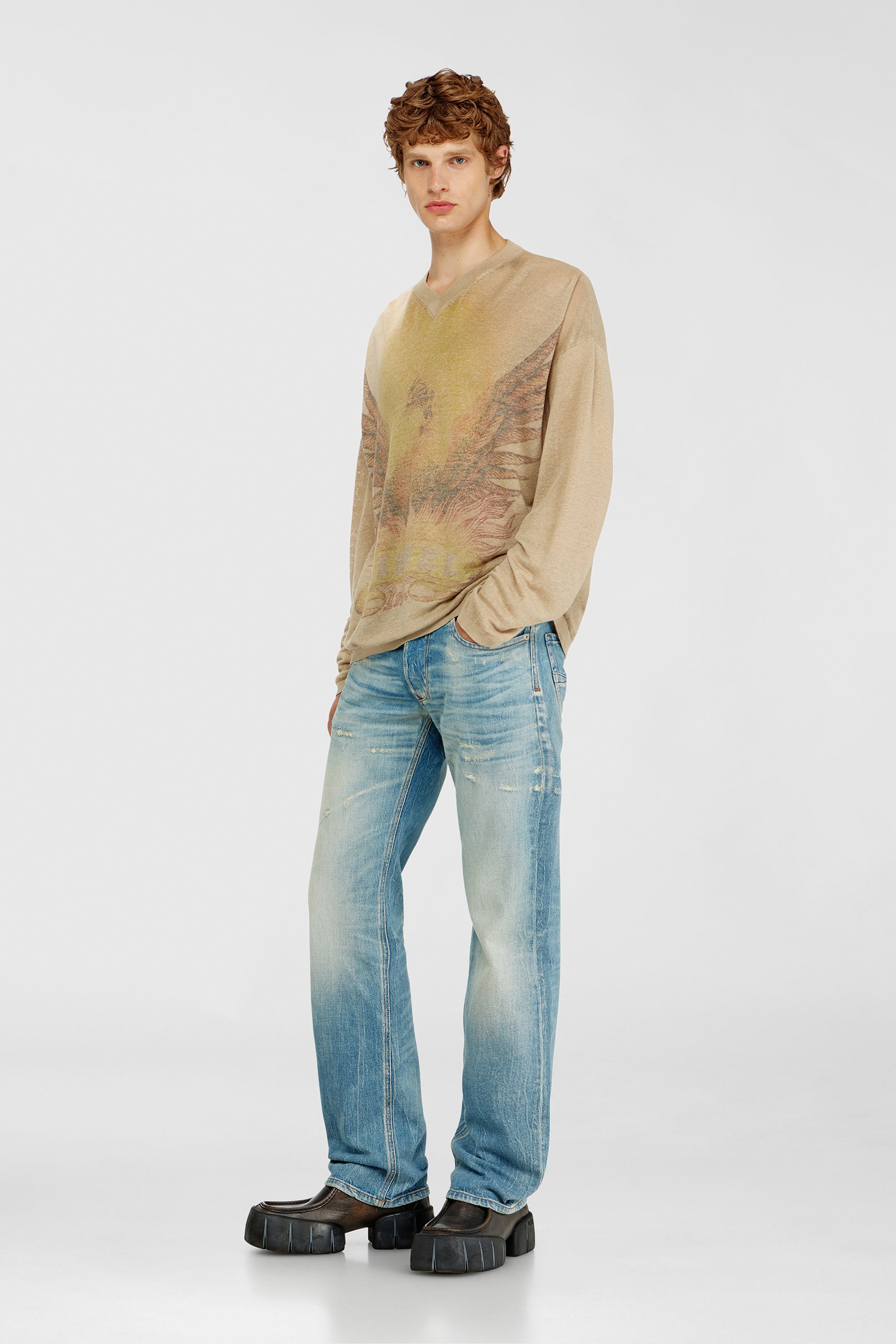 Diesel - K-ARMINS, Pull en lin avec imprim&eacute; Phoenix d&eacute;lav&eacute; Homme in Beige - 2
