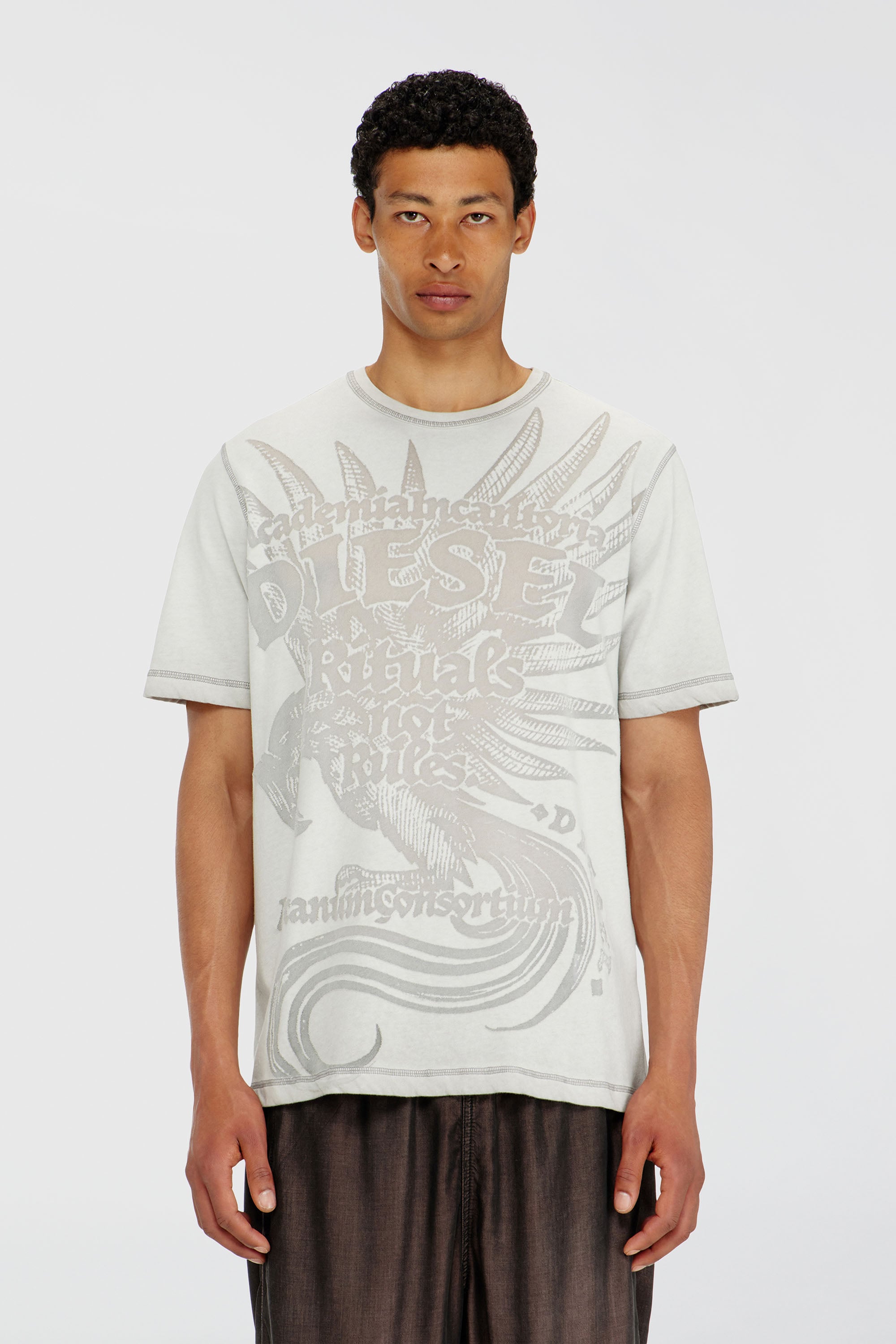 Diesel - T-RAWJUST-AA1, T-shirt en jersey avec motif emboss&eacute; Homme in Gris - 1