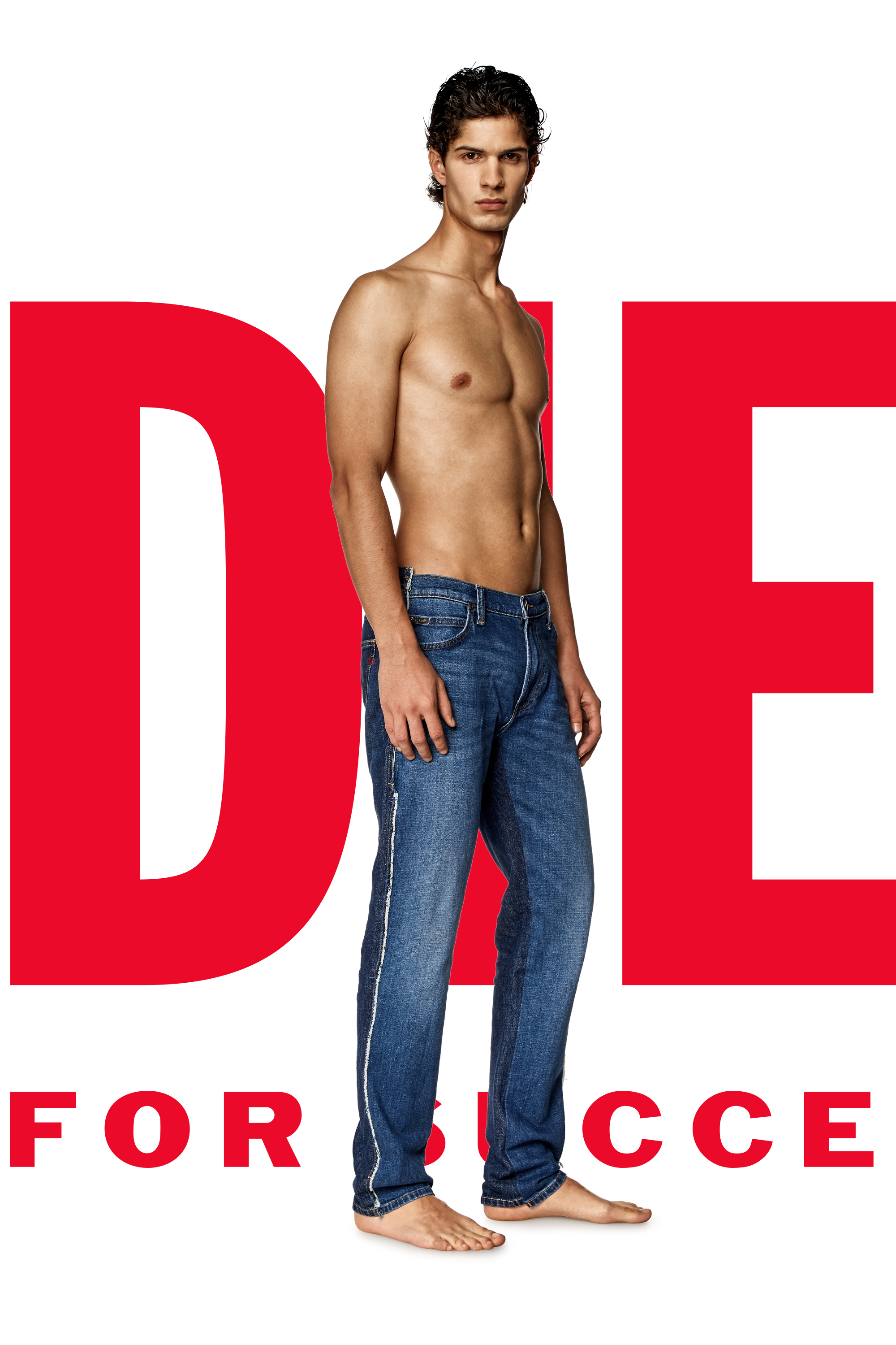 Diesel - Regular Jeans Dieseloves 04 09K47 Mixte, Bleu moyen - Image 1