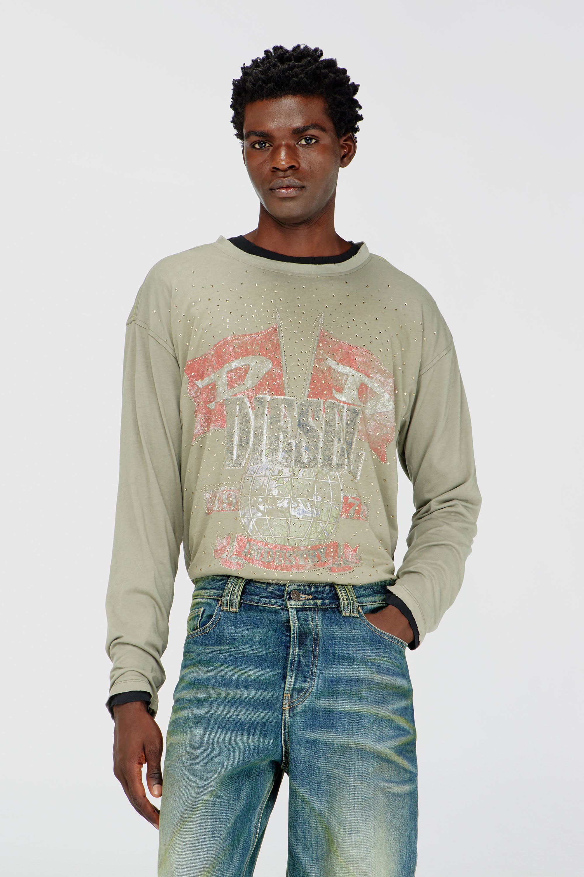 Diesel - T-GERI-LS-A, T-shirt manches longues avec motifs concert et cristaux Homme in ToBeDefined - 1