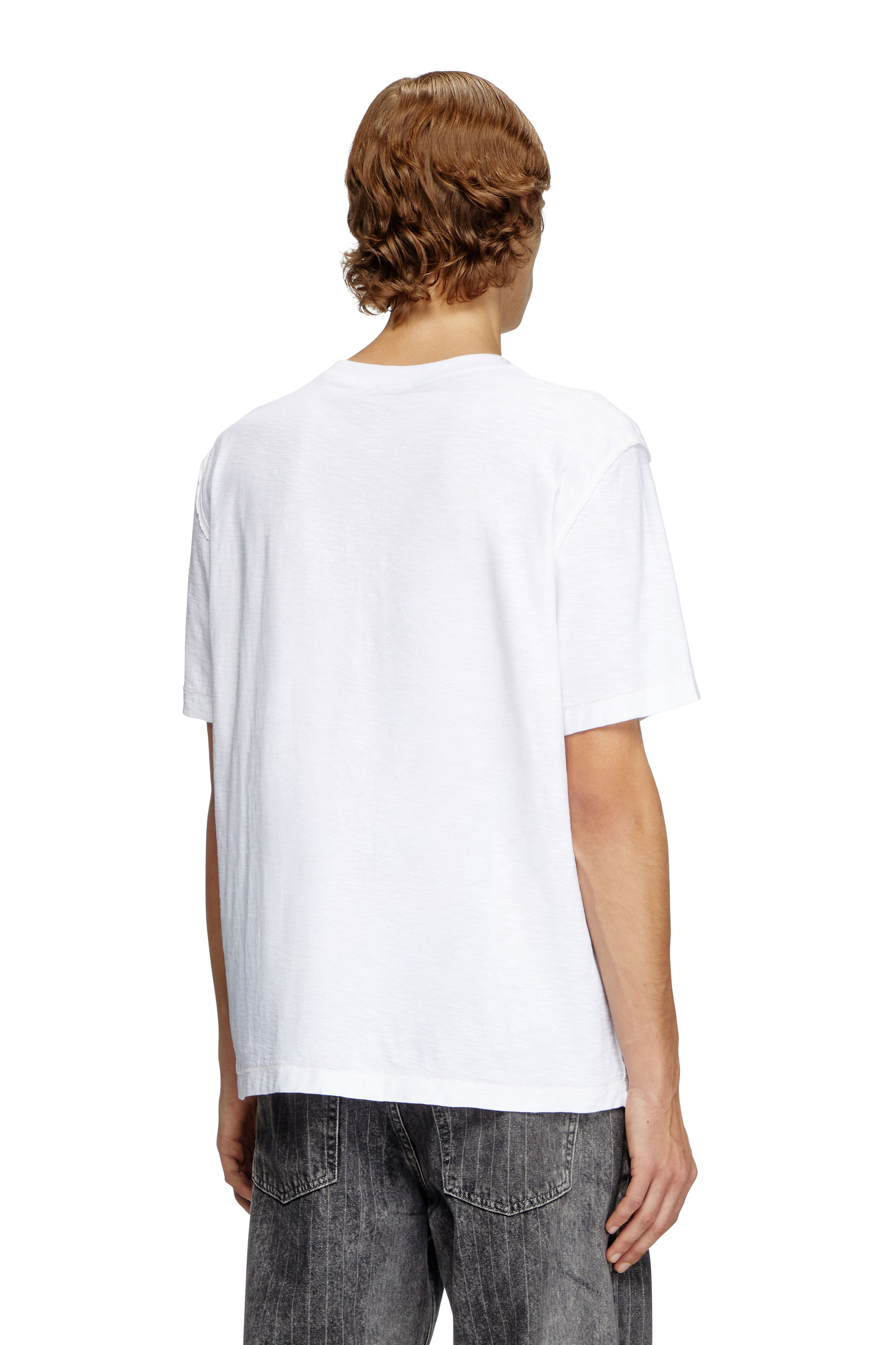 Diesel - T-ADJUST-R10, T-shirt flammé avec logo imprimé ton sur ton Homme in Blanc - 4