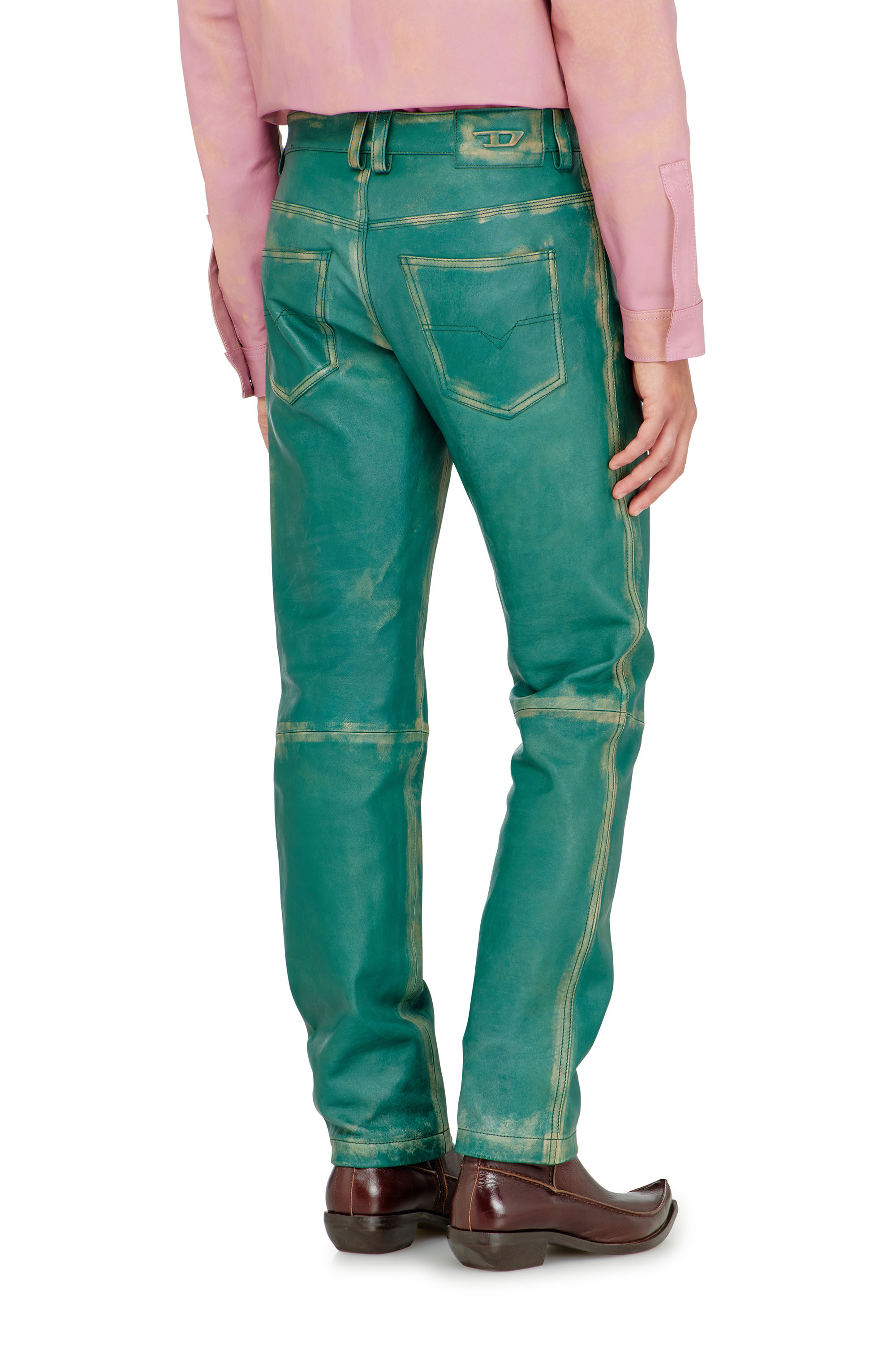 Diesel - P-OCKET, Pantalon en cuir trait&eacute; Homme in ToBeDefined - 3