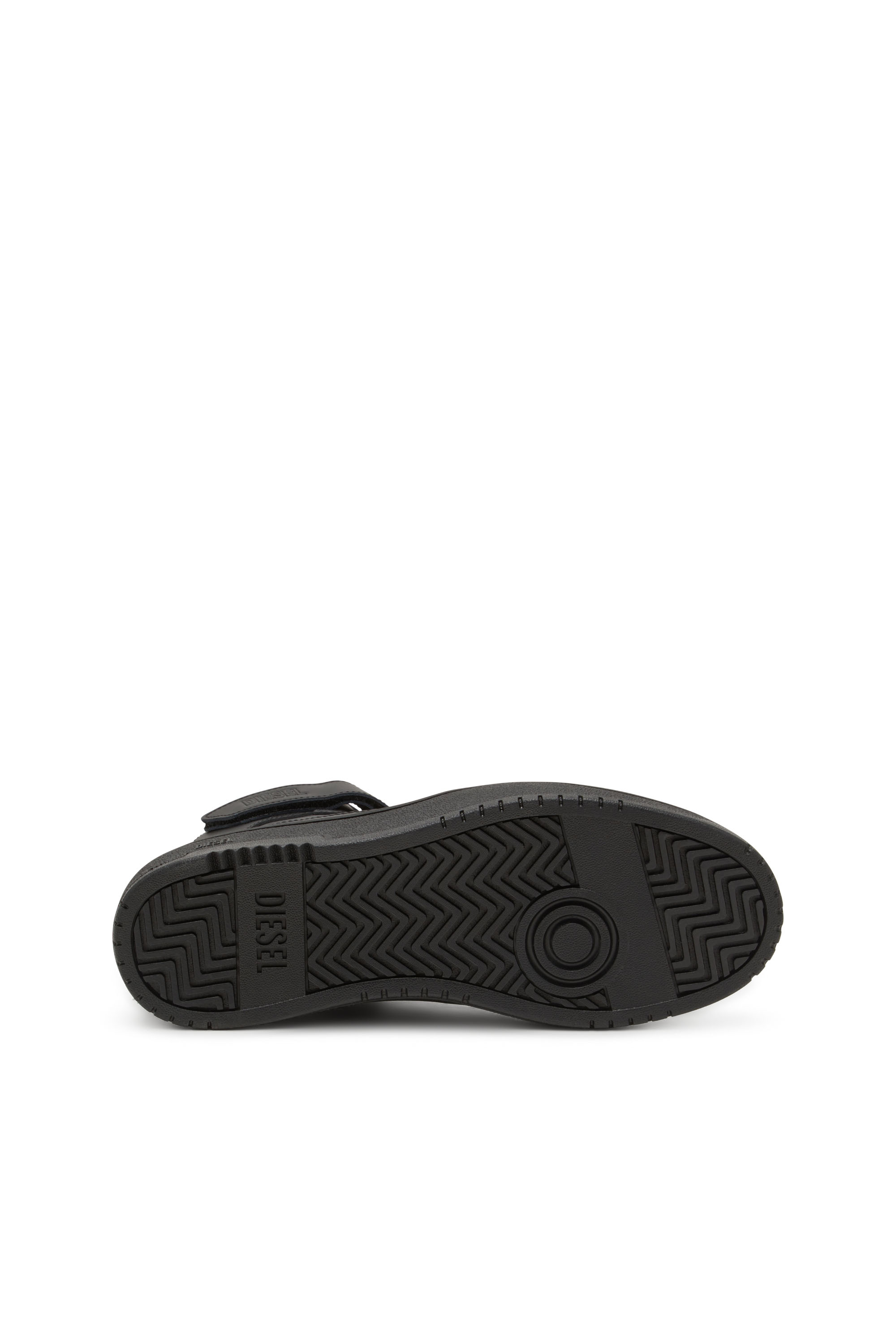 Diesel - S-TRACKER-D MID, Man's Mid top sneaker in Black - 5