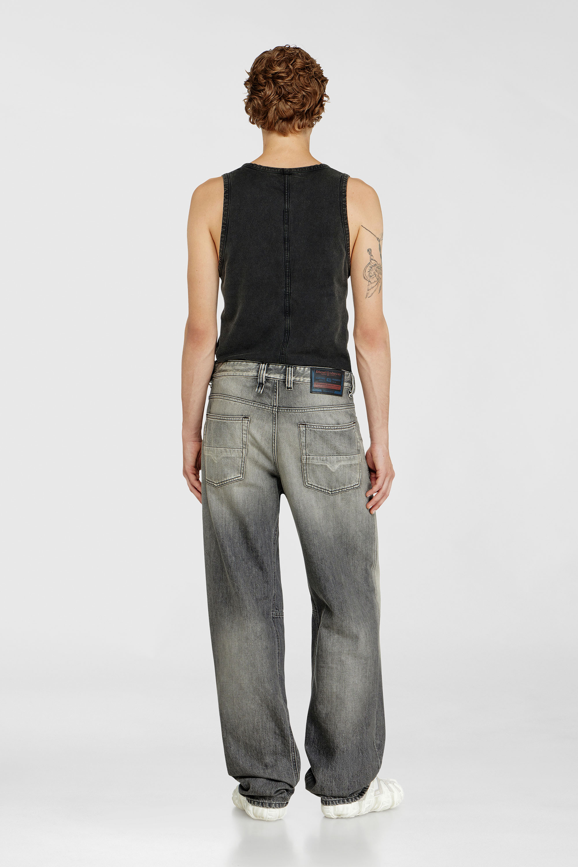 Diesel - Relaxed Jeans 2001 D-Macro 09P56 Homme, Gris - Image 3