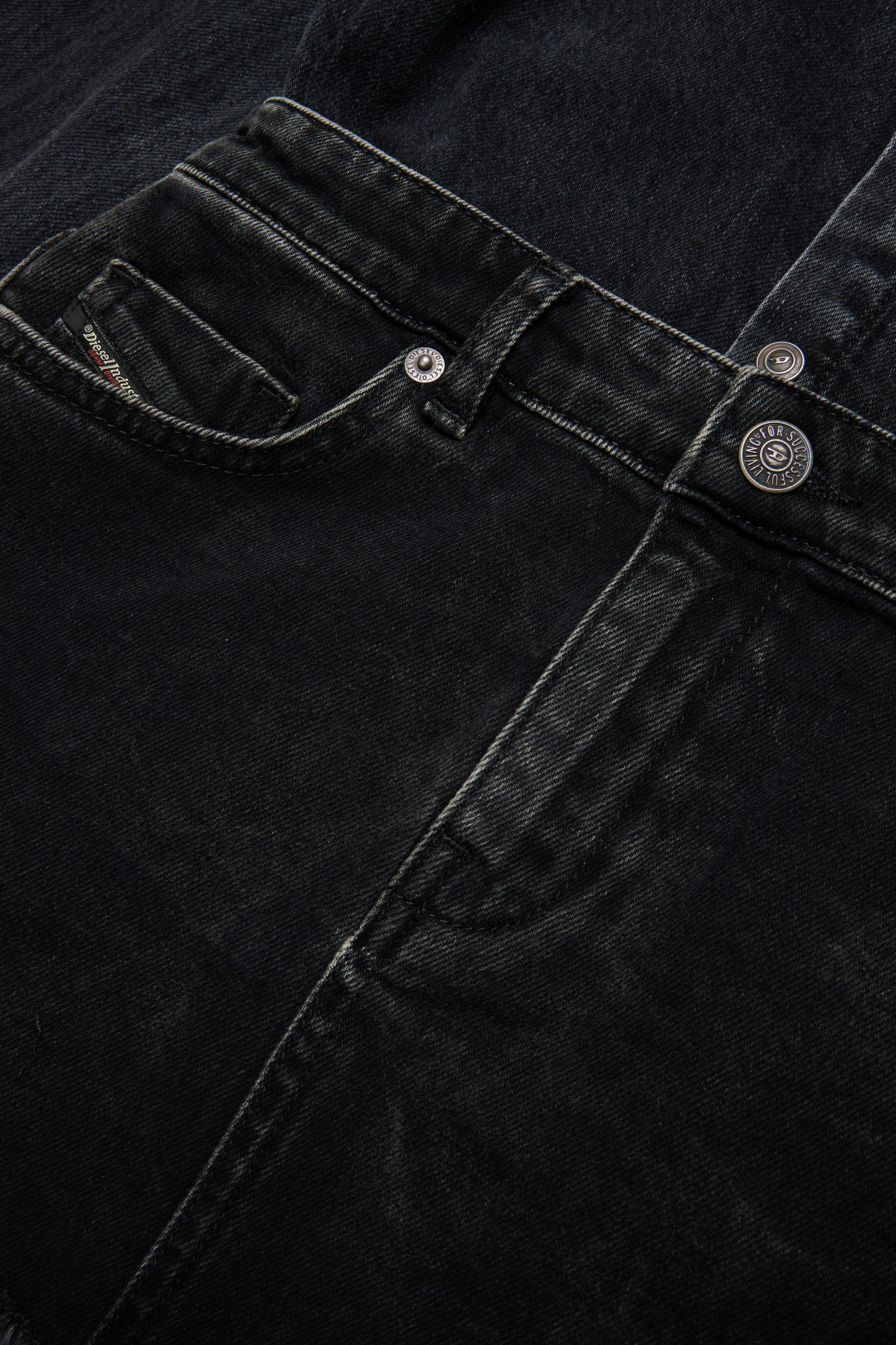 Diesel - DESSY, Robe en denim avec poches Femme in Noir - 4