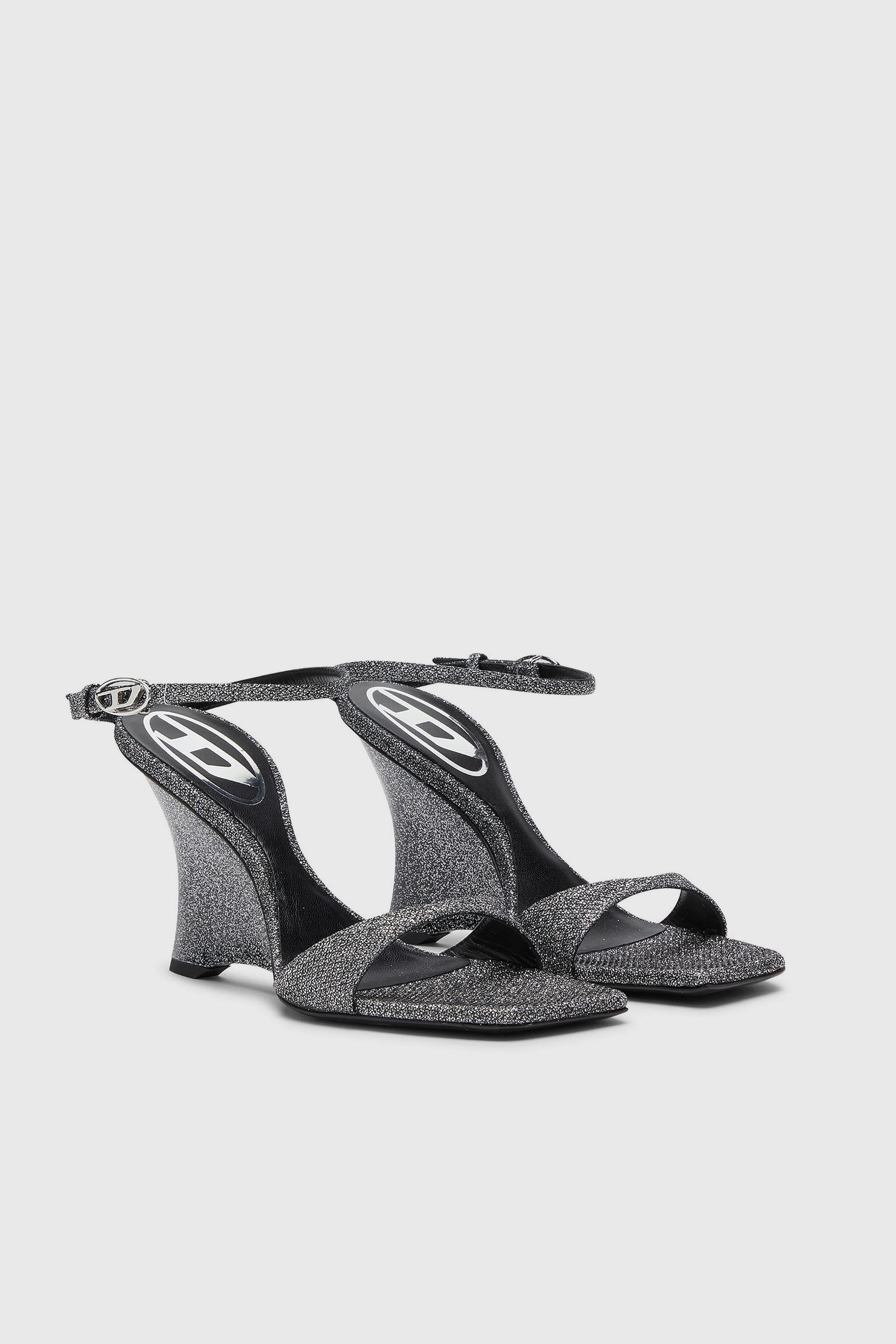 Diesel - D-AMBER SANDAL WEDGE, D-Amber -Sandales &agrave; talon compens&eacute; en tissu Lurex Femme in Gris argent&eacute; - 2