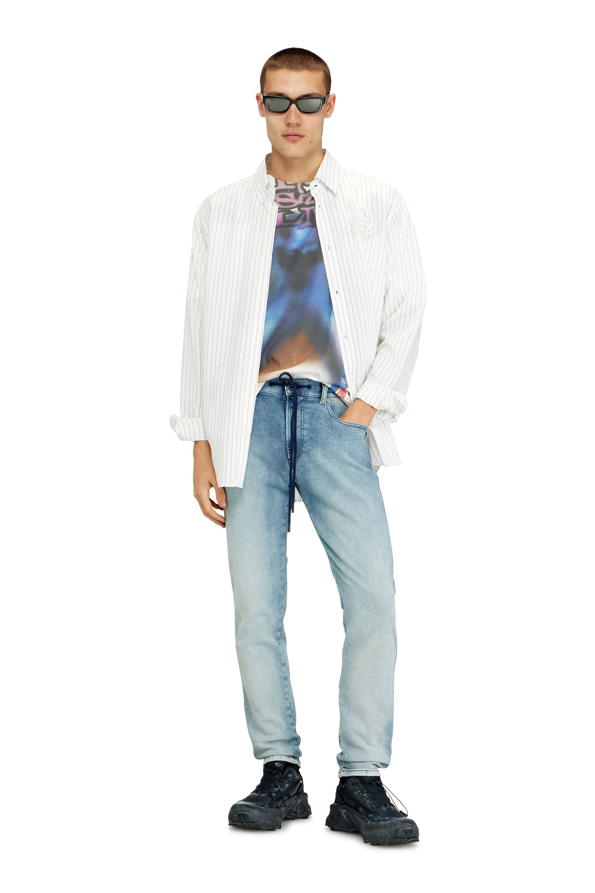 Diesel - Slim 2062 D-Strukt Joggjeans&reg; 068UB Homme, Bleu Clair - Image 1