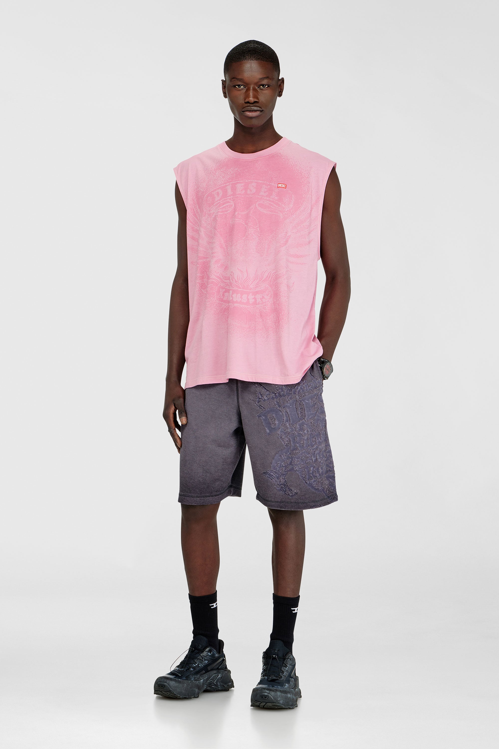 Diesel - T-BOXT-SL-NOTCH, D&eacute;bardeur en coton avec motif ton sur ton Homme in Rose - 2