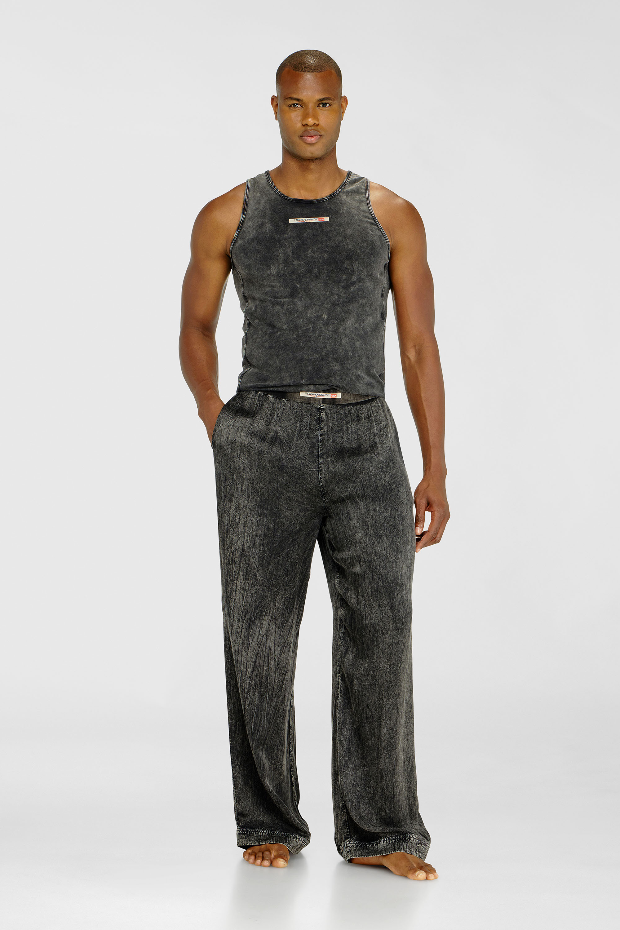 Diesel - ZAYNE-DNM, Pantalon en viscose &agrave; la coupe fluide Homme in Gris - 3