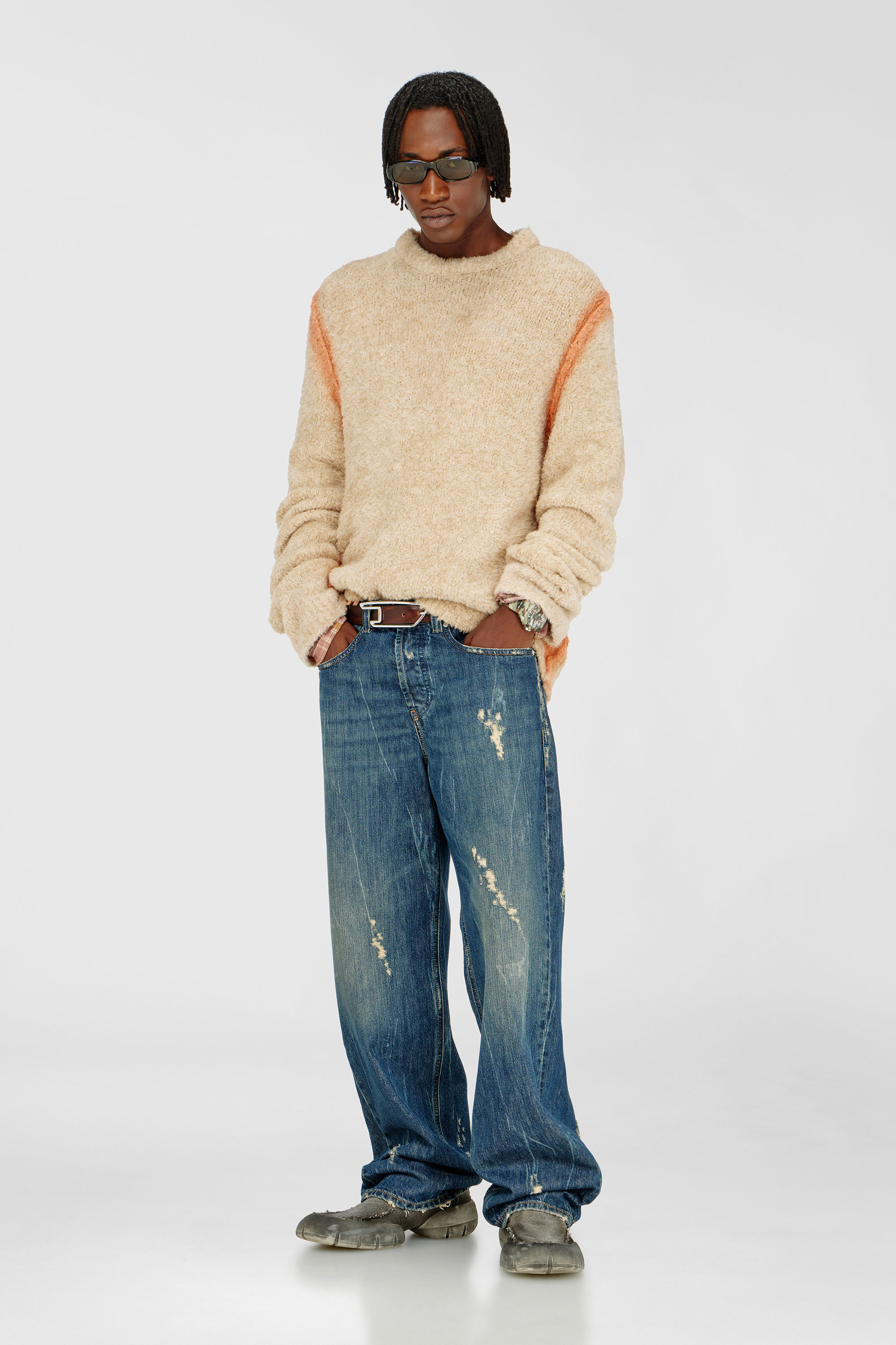 Diesel - K-RIMI, Pull en m&eacute;lange d&rsquo;alpaga avec coutures effet spray Homme in Marron - 1