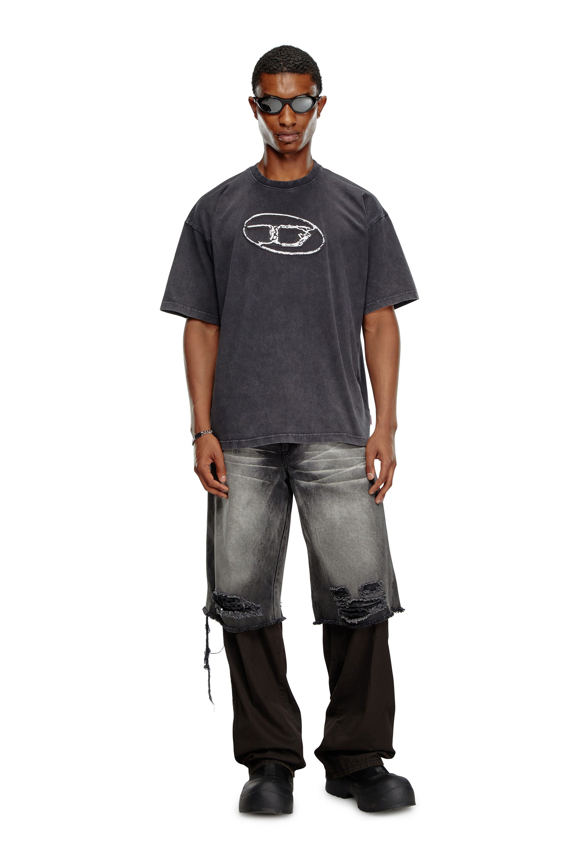 Diesel - T-BOXT-Q22, Homme T-shirt délavé avec imprimé Oval D in Noir - Image 3
