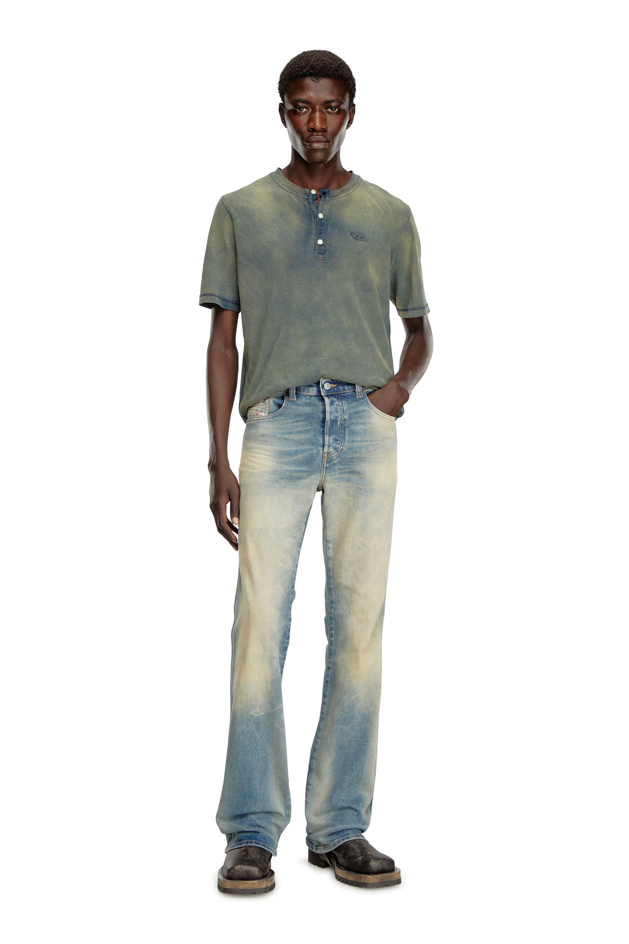 Diesel - Bootcut Jeans 1998 D-Buck 09H78, Bleu moyen - Image 4