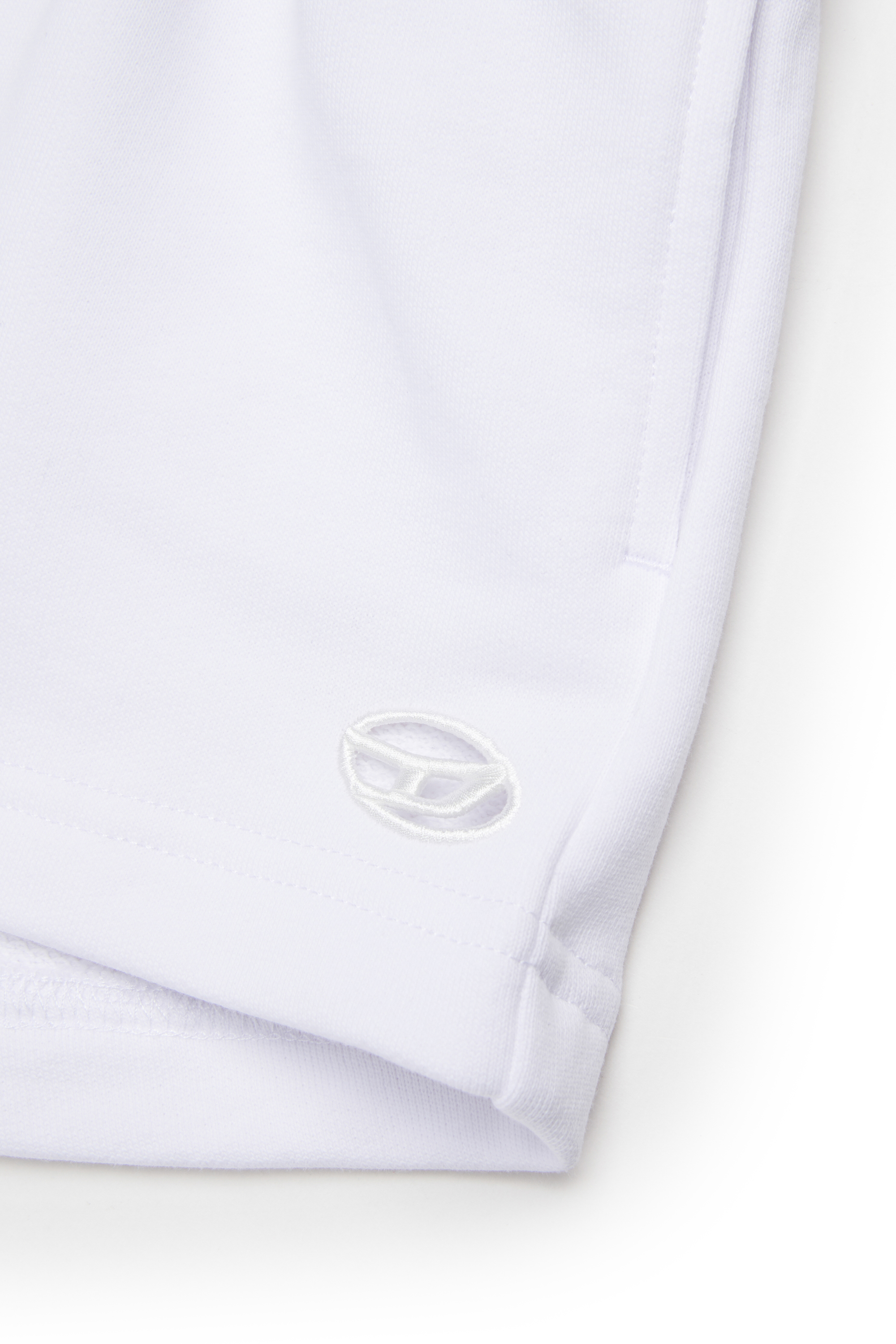 Diesel - PAGL, Short de surv&ecirc;tement avec cut-out &agrave; logo Oval D Femme in Blanc - 4