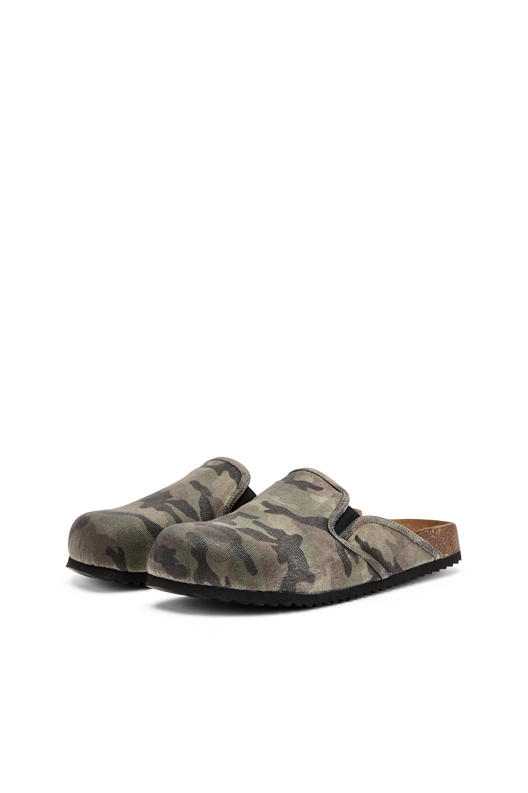 Diesel - D-WOODSTOCK SLIP-ON, Man's Camo-canvas mules in Military Green - 8