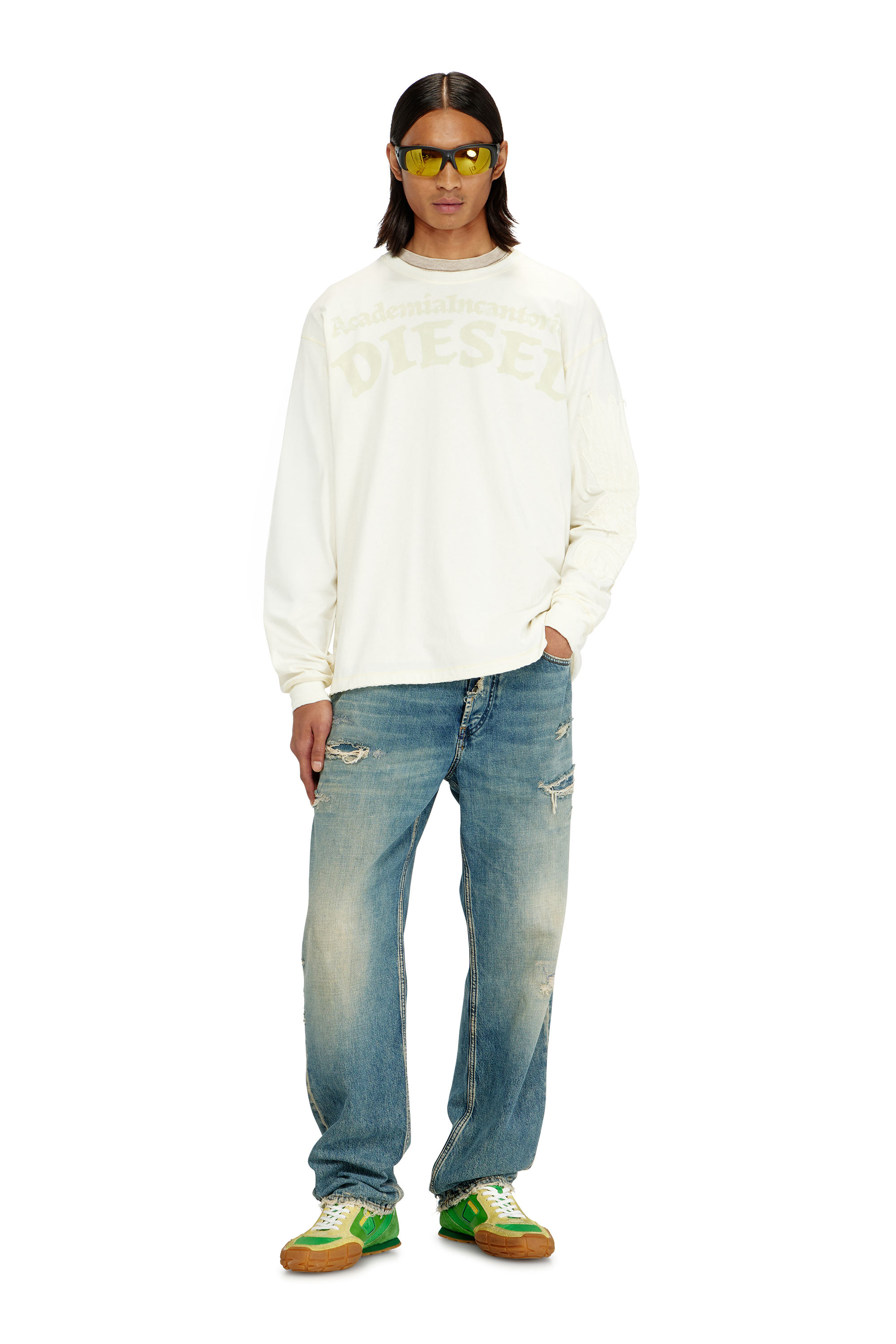 Diesel - T-NORM-LS-AA3, T-shirt manches longues avec imprim&eacute;s et patchs Homme in Blanc - 2