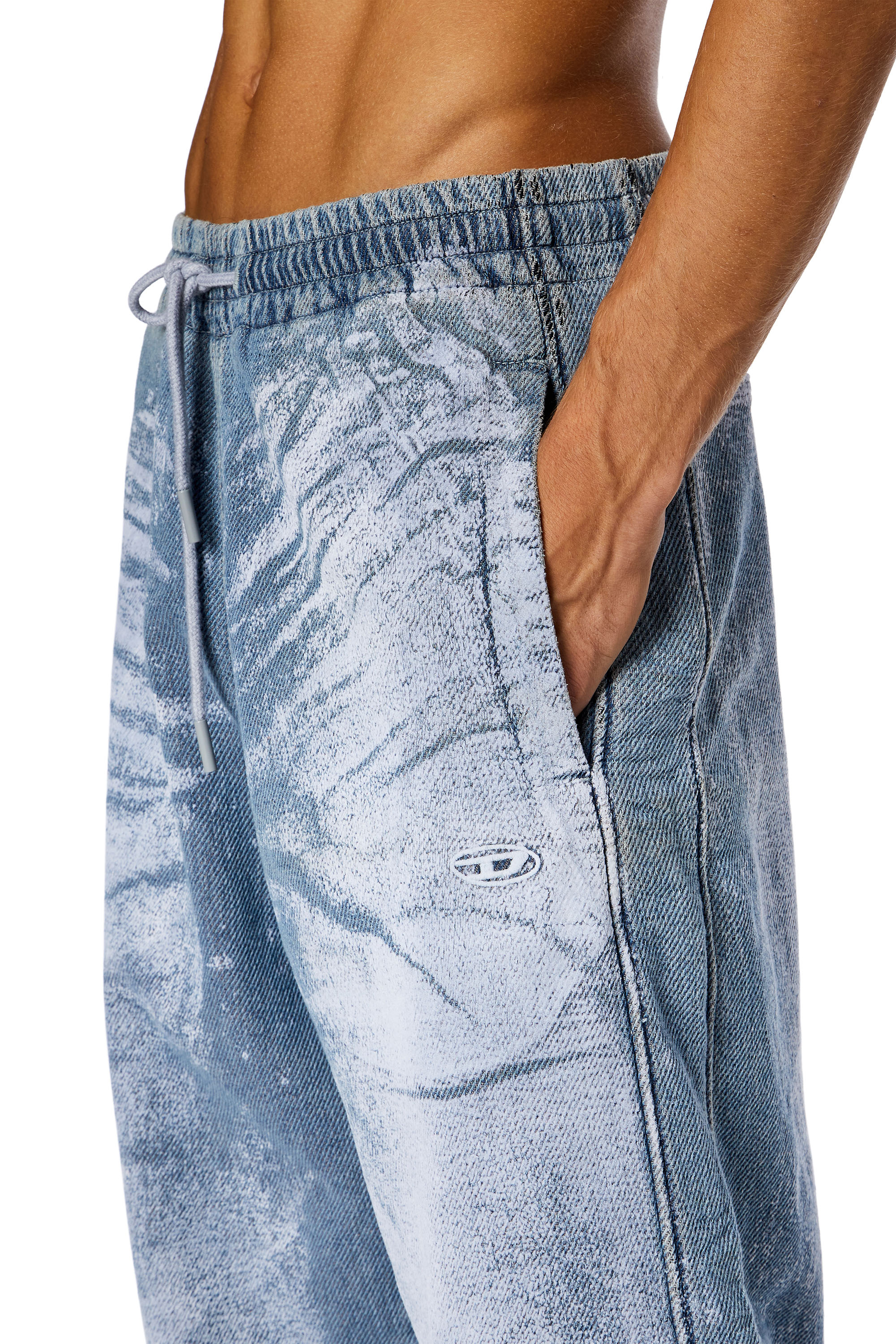 Diesel - Straight Jeans D-Martia 068JK, Bleu Clair - Image 3