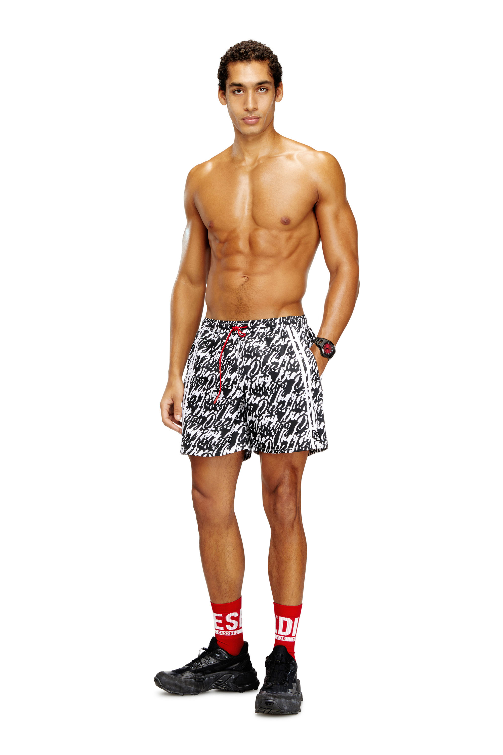 Diesel - SOCCER-41-D-POP, Shorts de bain avec imprimé logo intégral Homme in ToBeDefined - 1