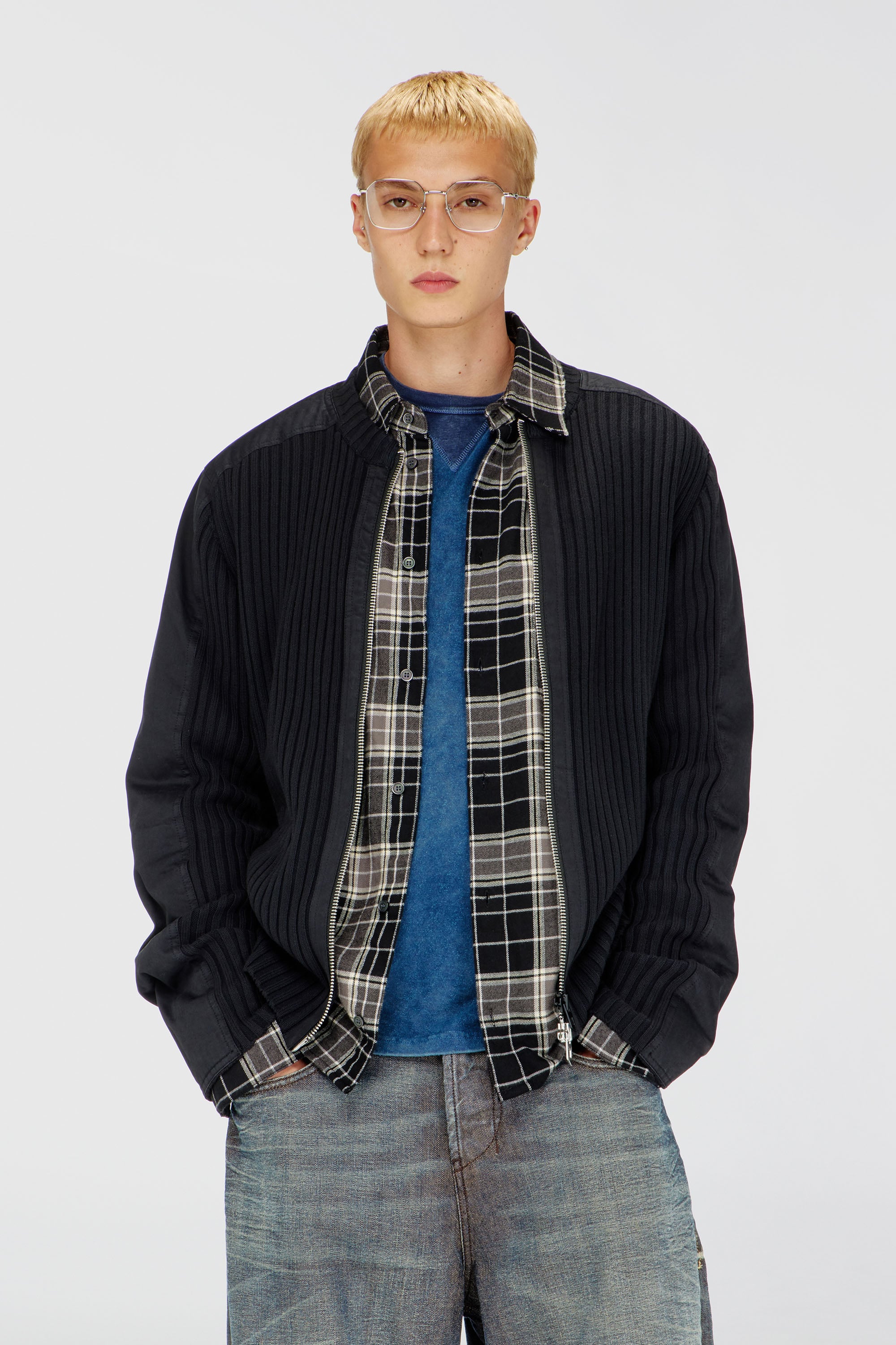 Diesel - K-MATTY, Cardigan zipp&eacute; avec empi&egrave;cements utilitaires Homme in Noir - 1