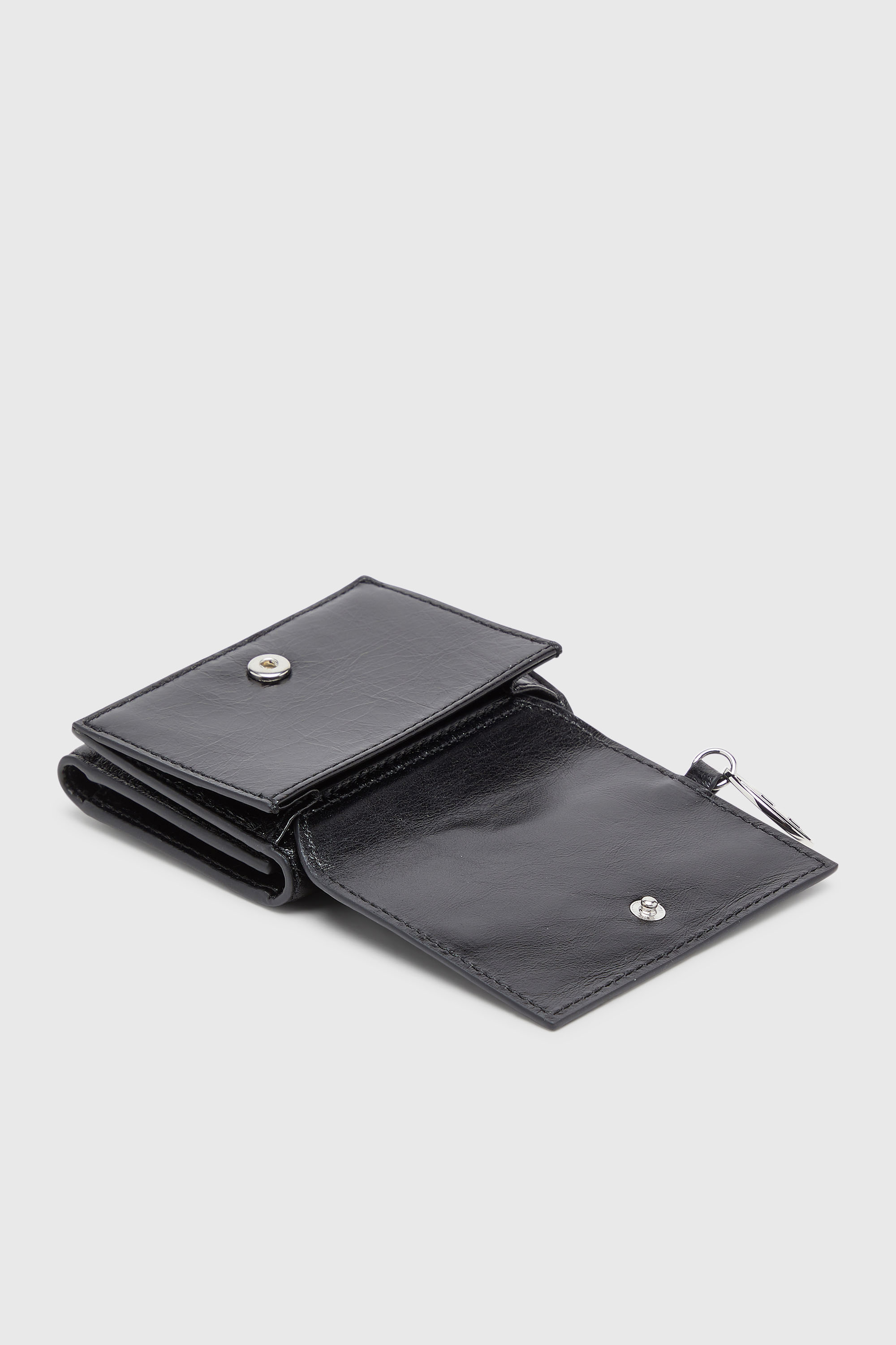 Diesel - OVAL-D TRI FOLD ZIP COIN XS II, Portefeuille en cuir &agrave; trois volets avec motif emboss&eacute; Femme in Noir - 4