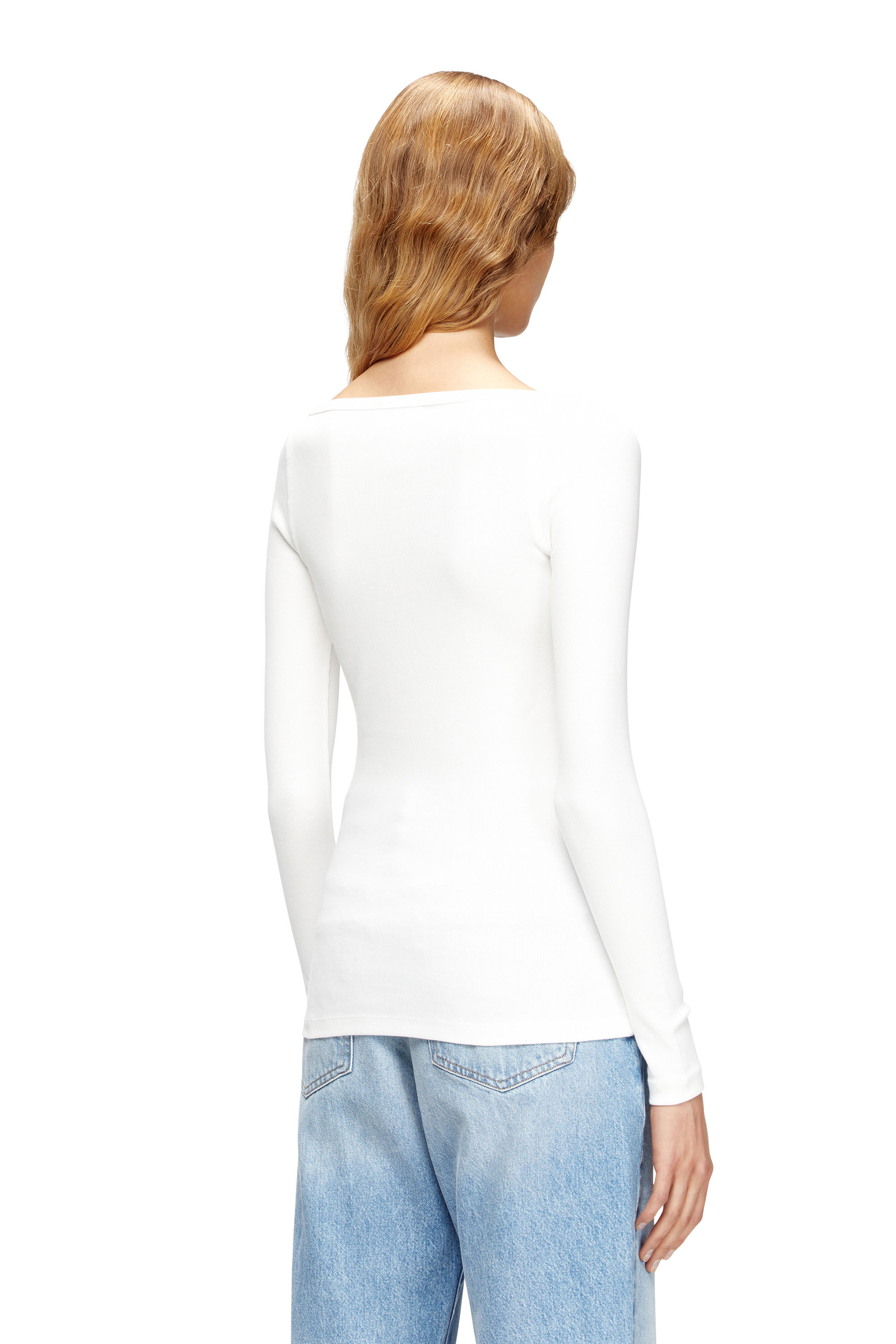 Diesel - T-BAL-OD, Haut à manches longues côtelé avec Oval D métallique Femme in Blanc - 4