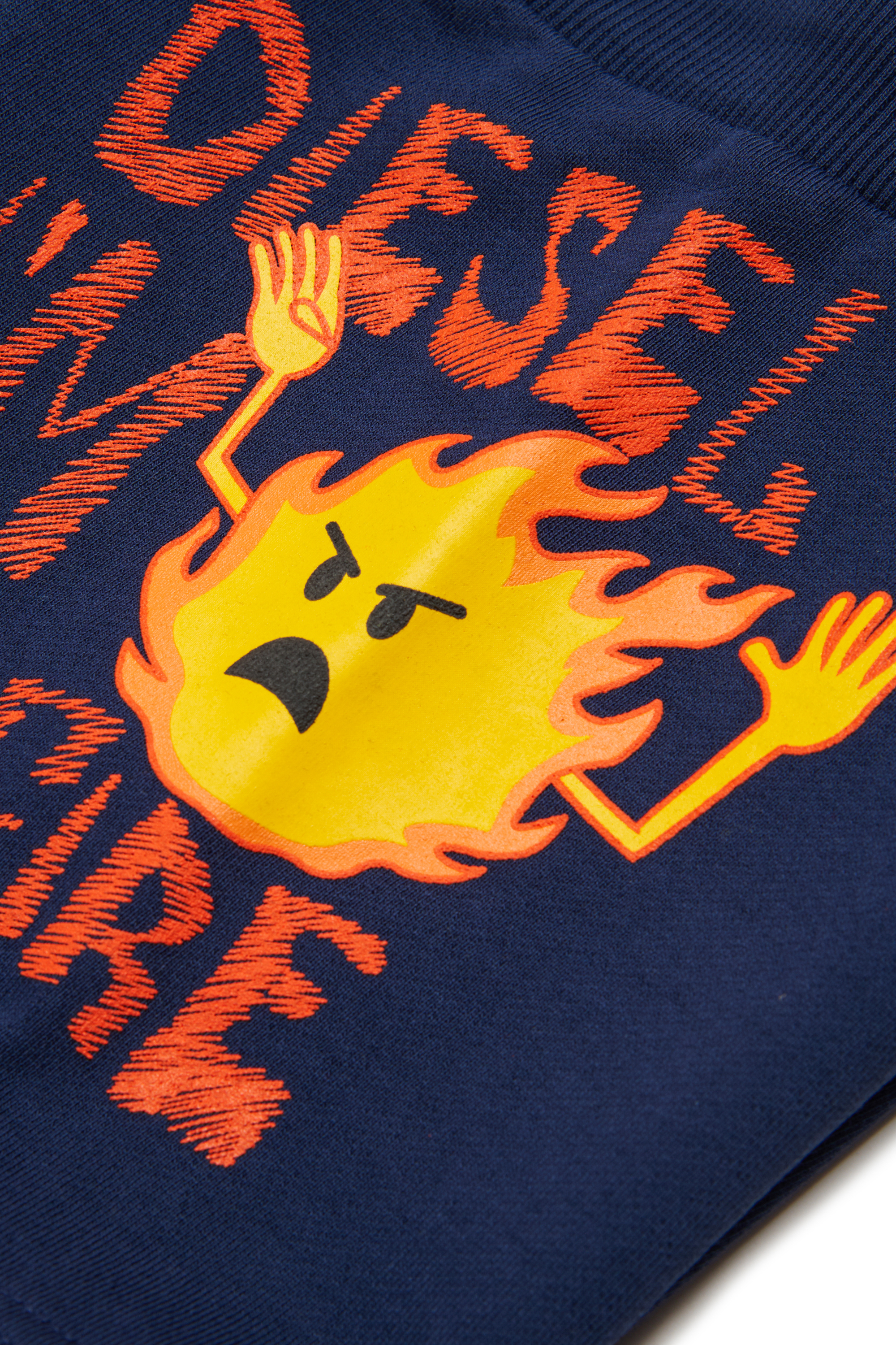 Diesel - PENDB, Shorts en molleton avec imprim&eacute; flamme Homme in Bleu - 4