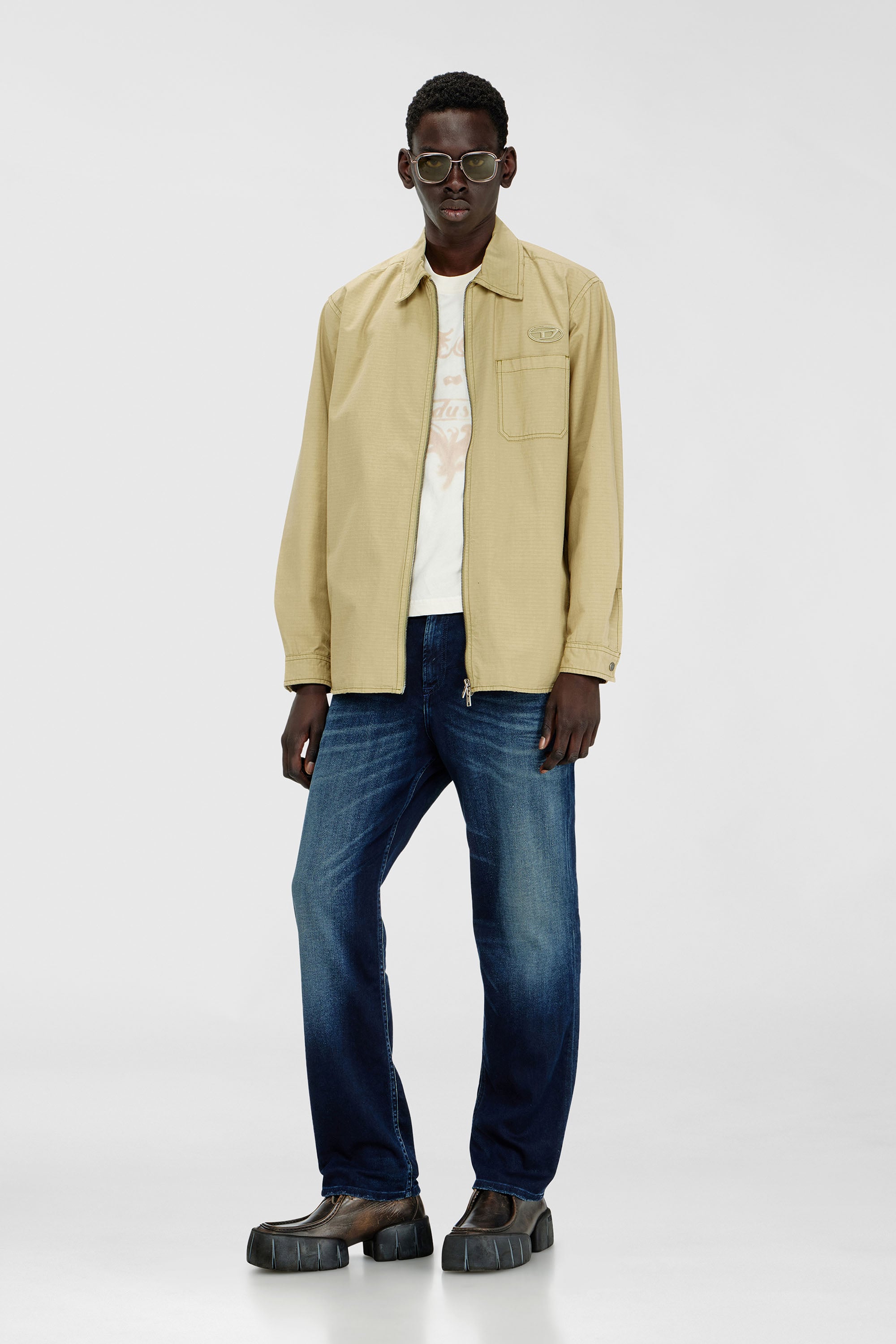 Diesel - Regular 2090 D-Veekley Joggjeans&reg; 09P93 Homme, Bleu Fonc&eacute; - Image 2