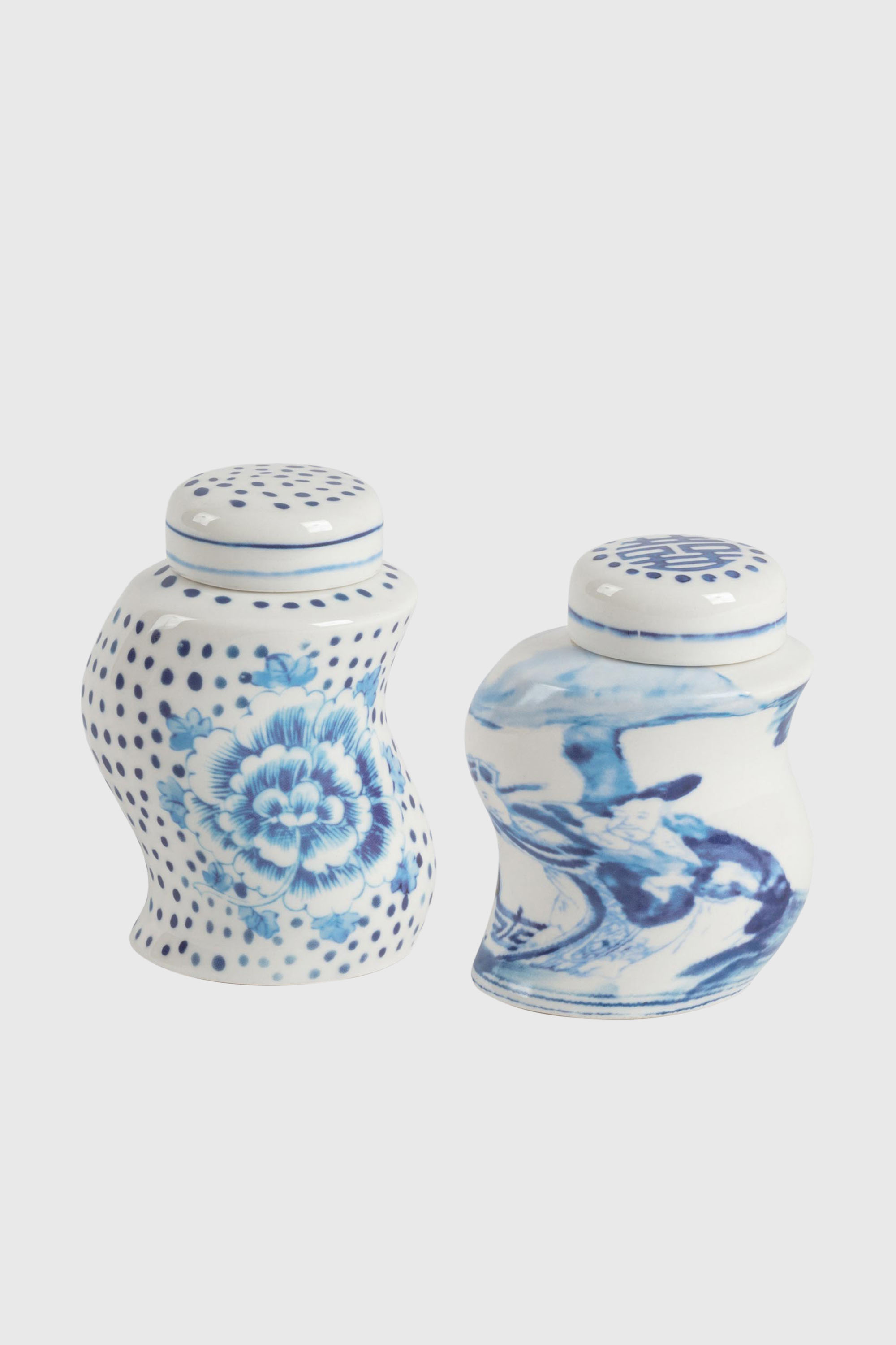 Diesel - 11289 PORCELAIN SPICES SHAKER SET "CLASS, Set de pots &agrave; &eacute;pices en porcelaine Mixte in Polychrome - 1