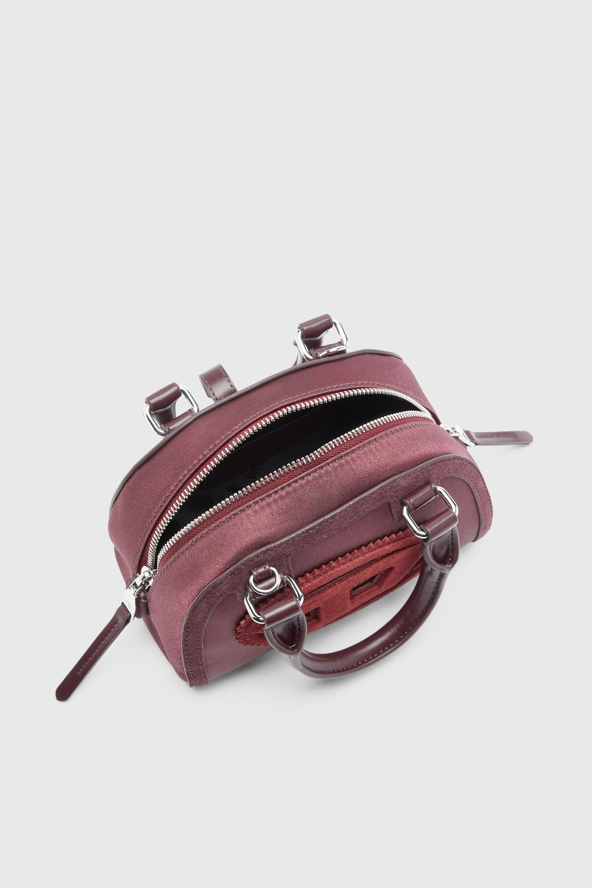 Diesel - 1DR DOME CROSSBODY, 1DR Dome - Petit sac bandouli&egrave;re en satin et su&egrave;de Femme in Rouge - 4