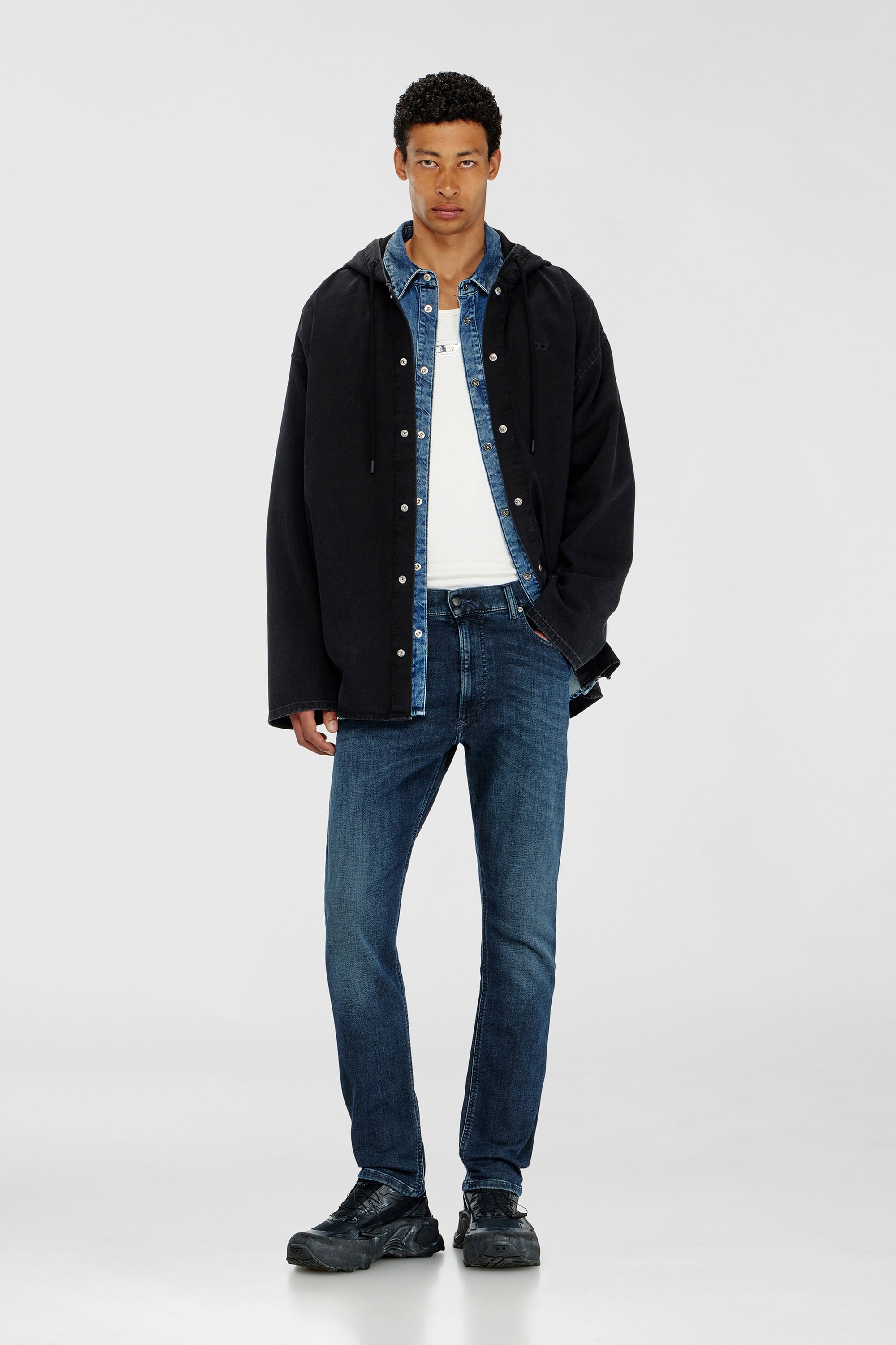 Diesel - Regular 2032 D-Krooley-BW Joggjeans&reg; 09P94 Homme, Bleu Fonc&eacute; - Image 2