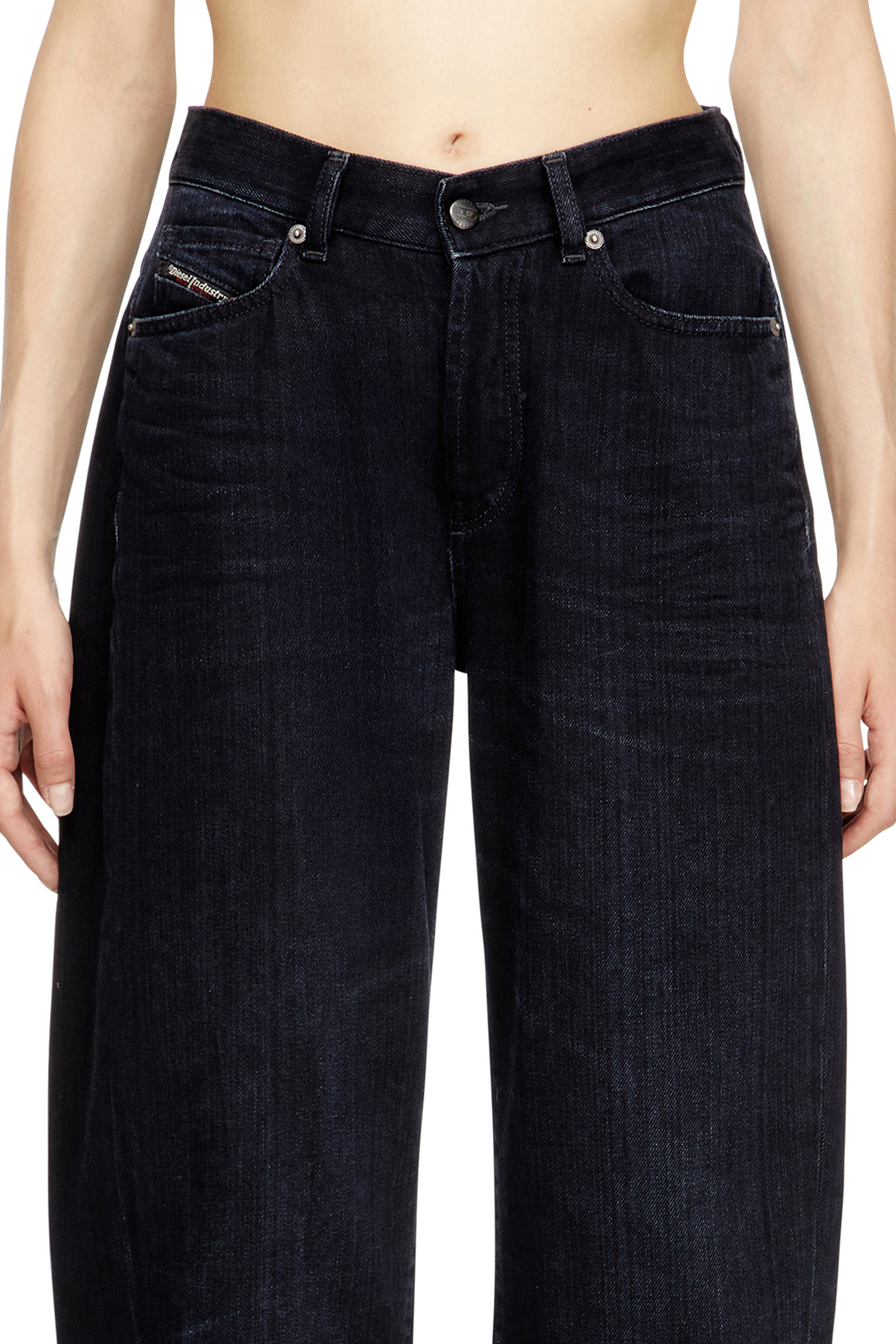 Diesel - Relaxed Jeans 1974 D-Ellz 09L54 Femme, Bleu Foncé - Image 4