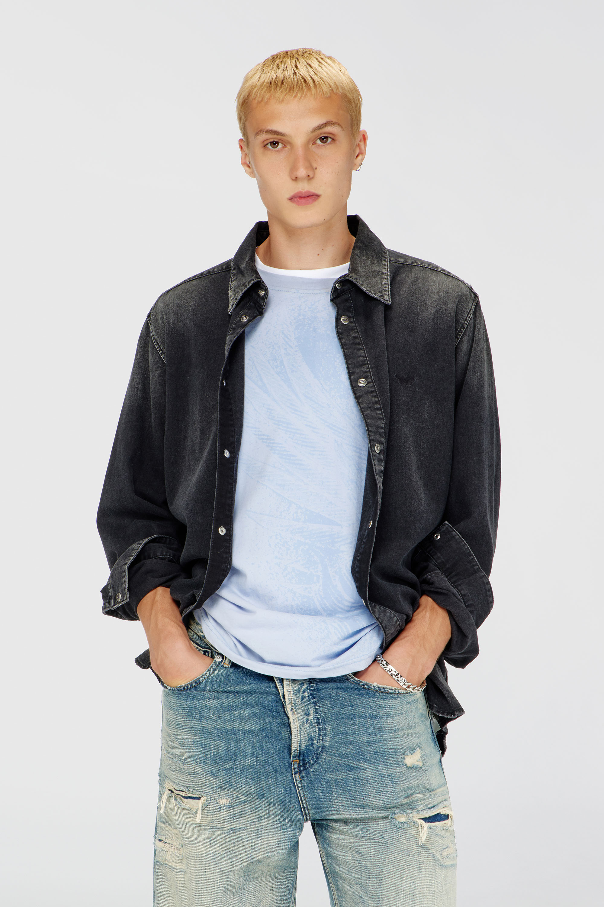 Diesel - D-SIMPLY, Chemise en denim &agrave; manches longues Homme in Noir - 1