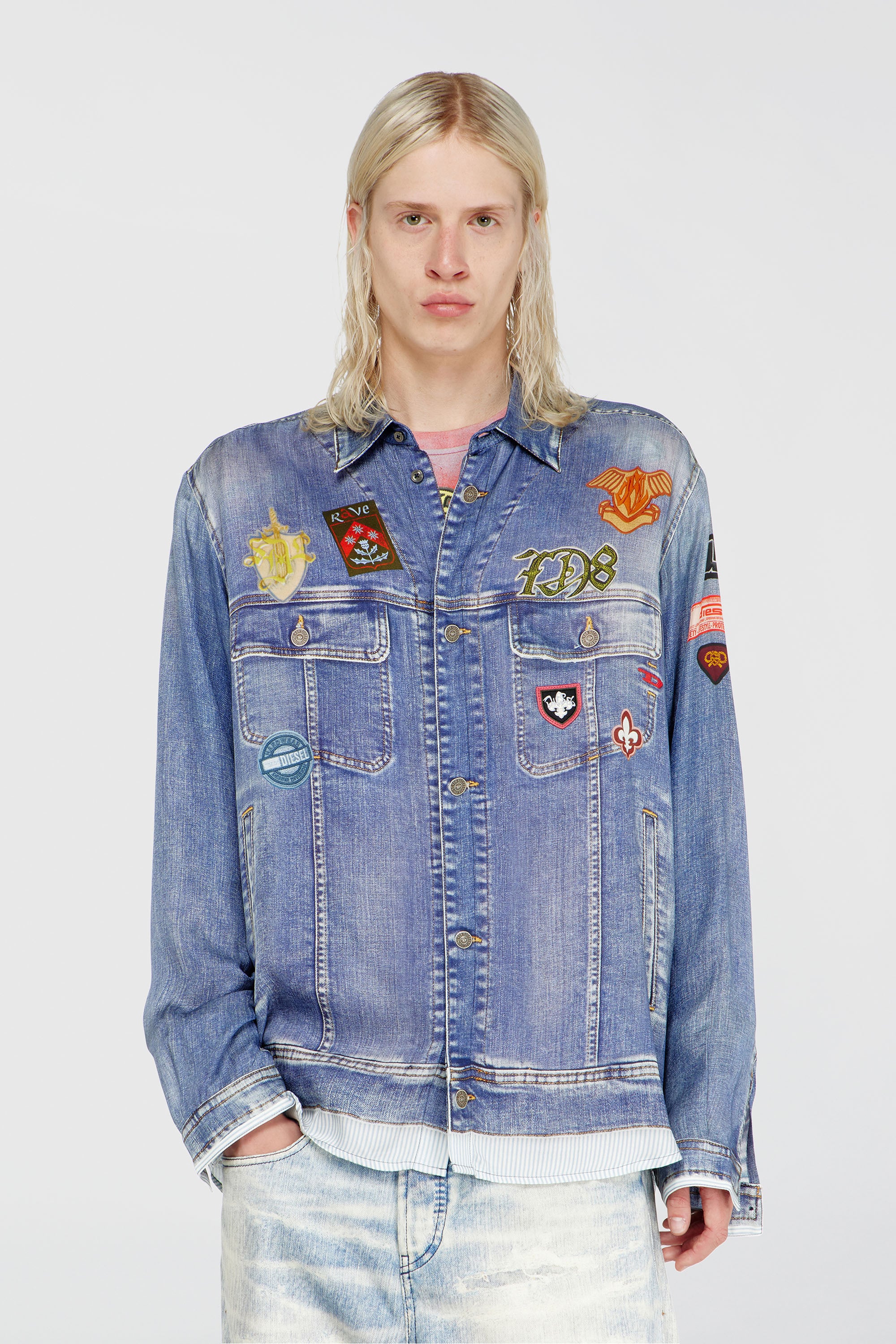 Diesel - S-SIMPLY-PATCH, Chemise satin&eacute;e &agrave; imprim&eacute; denim trompe-l'&oelig;il Homme in Bleu - 1