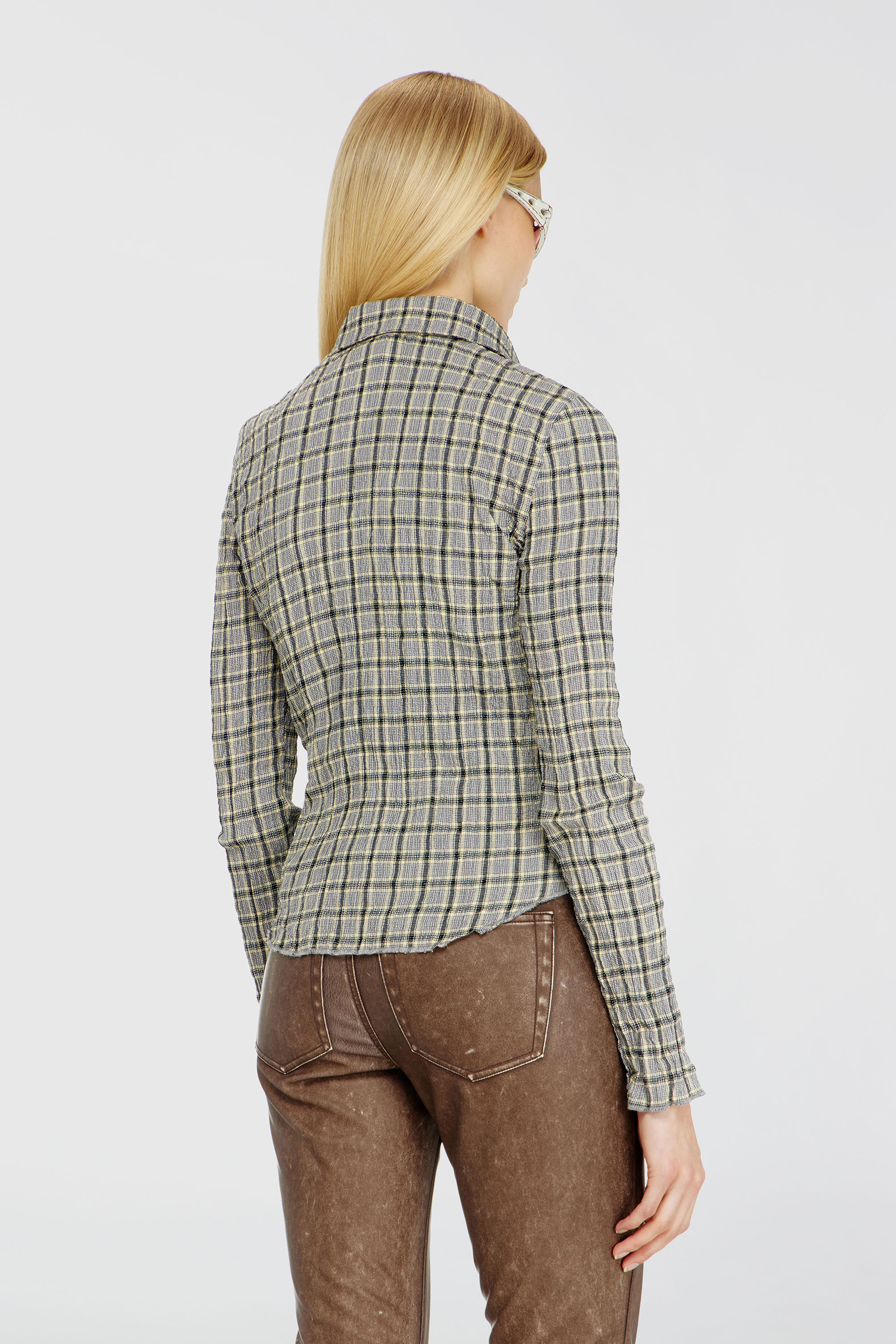 Diesel - C-ARRILON, Chemise &agrave; carreaux effet seersucker Femme in Gris - 4