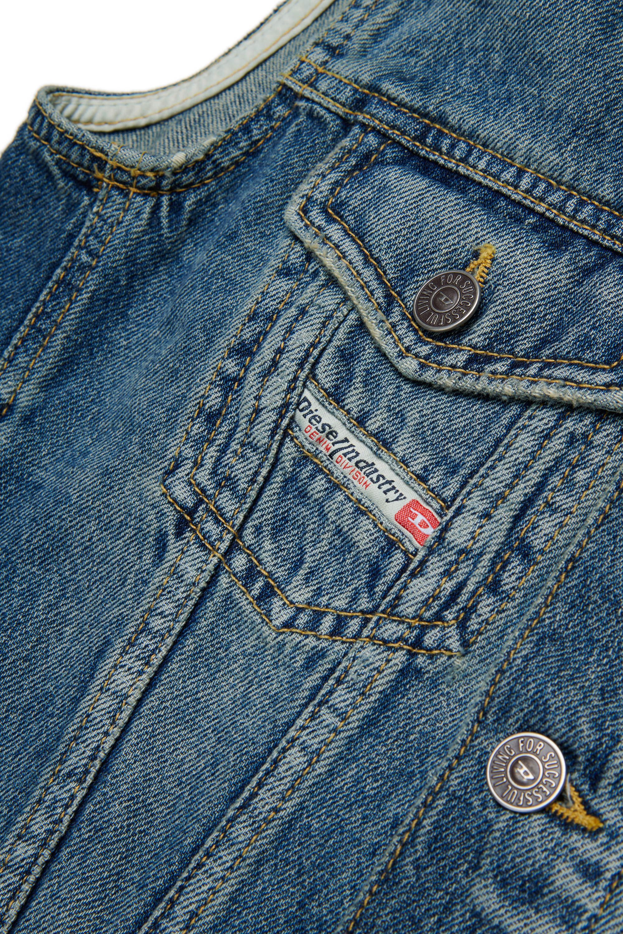 Diesel - JNHILL-OVER-SM, Veste en denim trait&eacute; avec des abrasions Homme in Bleu - 4