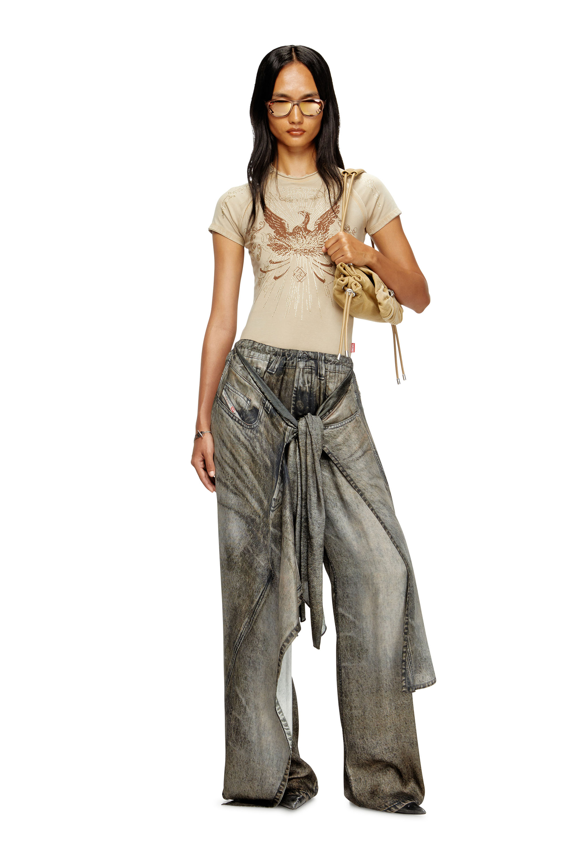 Diesel - T-ROWEENA, T-shirt phénix avec strass Femme in Marron - 1