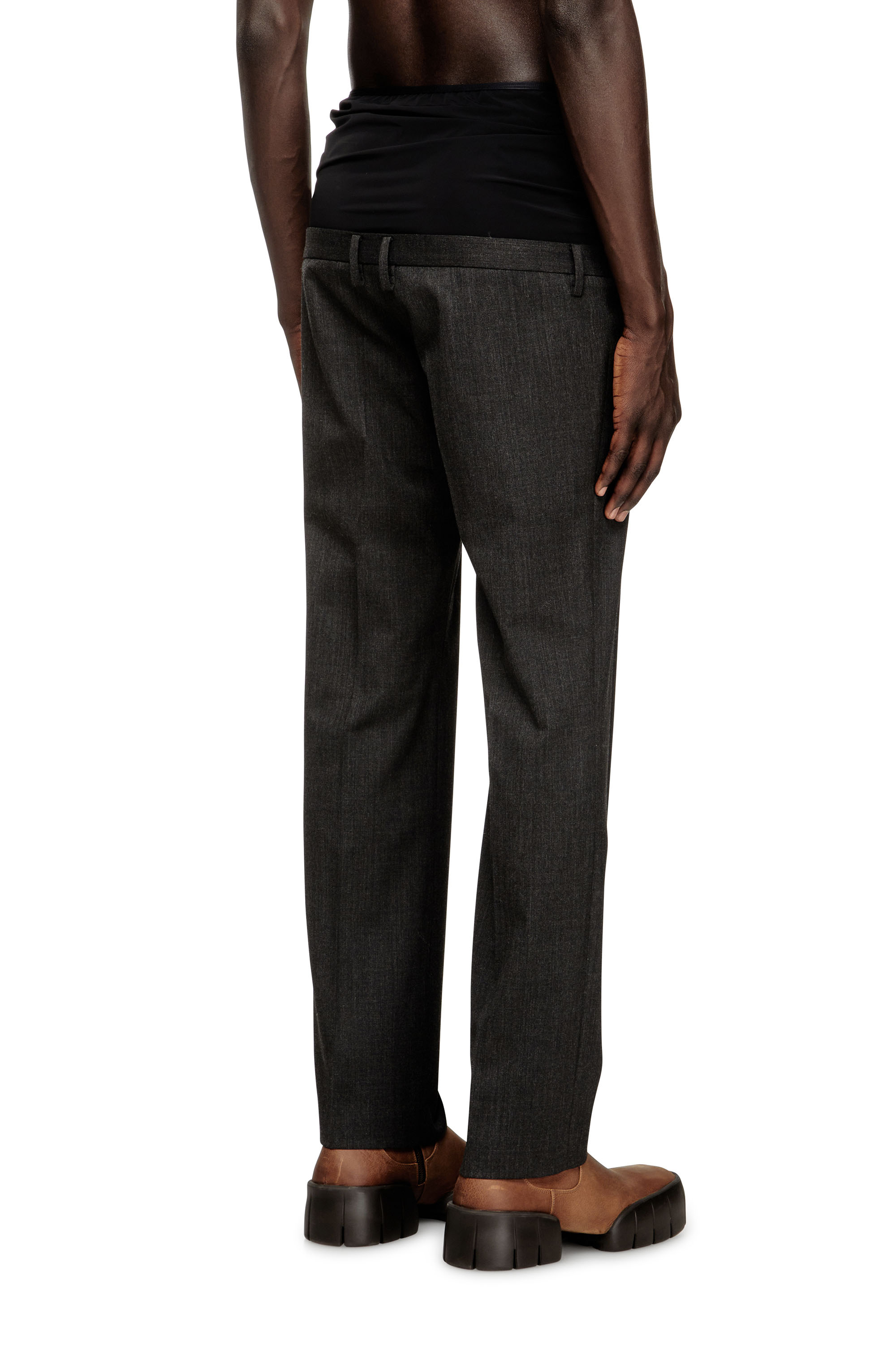 Diesel - P-AUREL-1, Pantalon en laine avec taille élastique Homme in Gris - 4