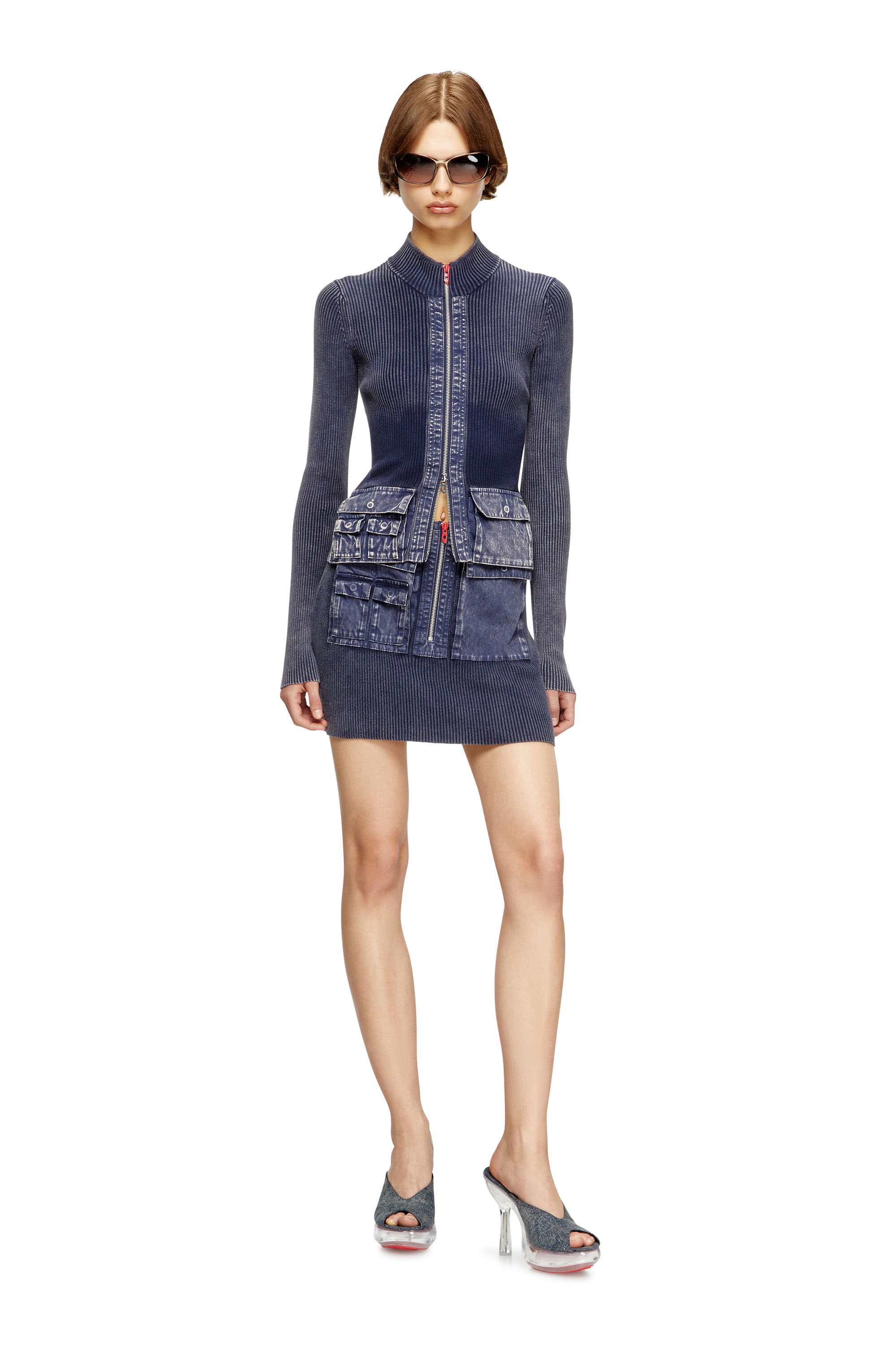 Diesel - M-MERYN-SHORT, Mini-jupe côtelée avec traitement denim Femme in Bleu - 2