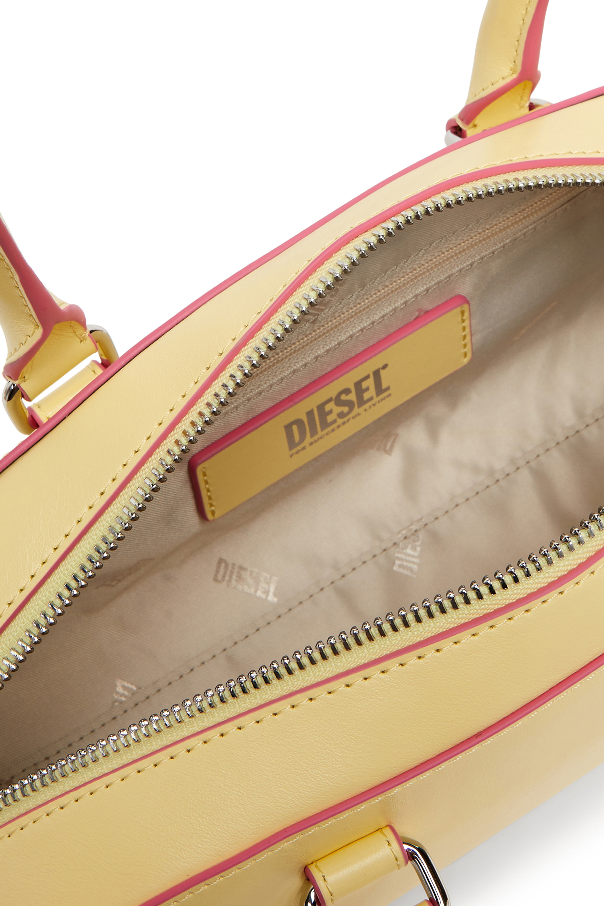 Diesel - 1DR DOME SHOULDER EW, 1DR Dome - Sac bowling allong&eacute; en cuir Femme in Jaune - 3