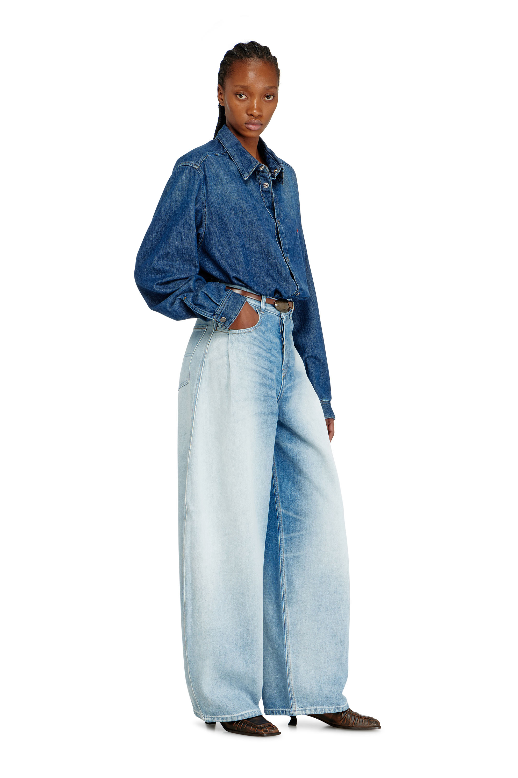 Diesel - Relaxed Jeans 1987 D-Khelz 007EE Femme, Bleu Clair - Image 2